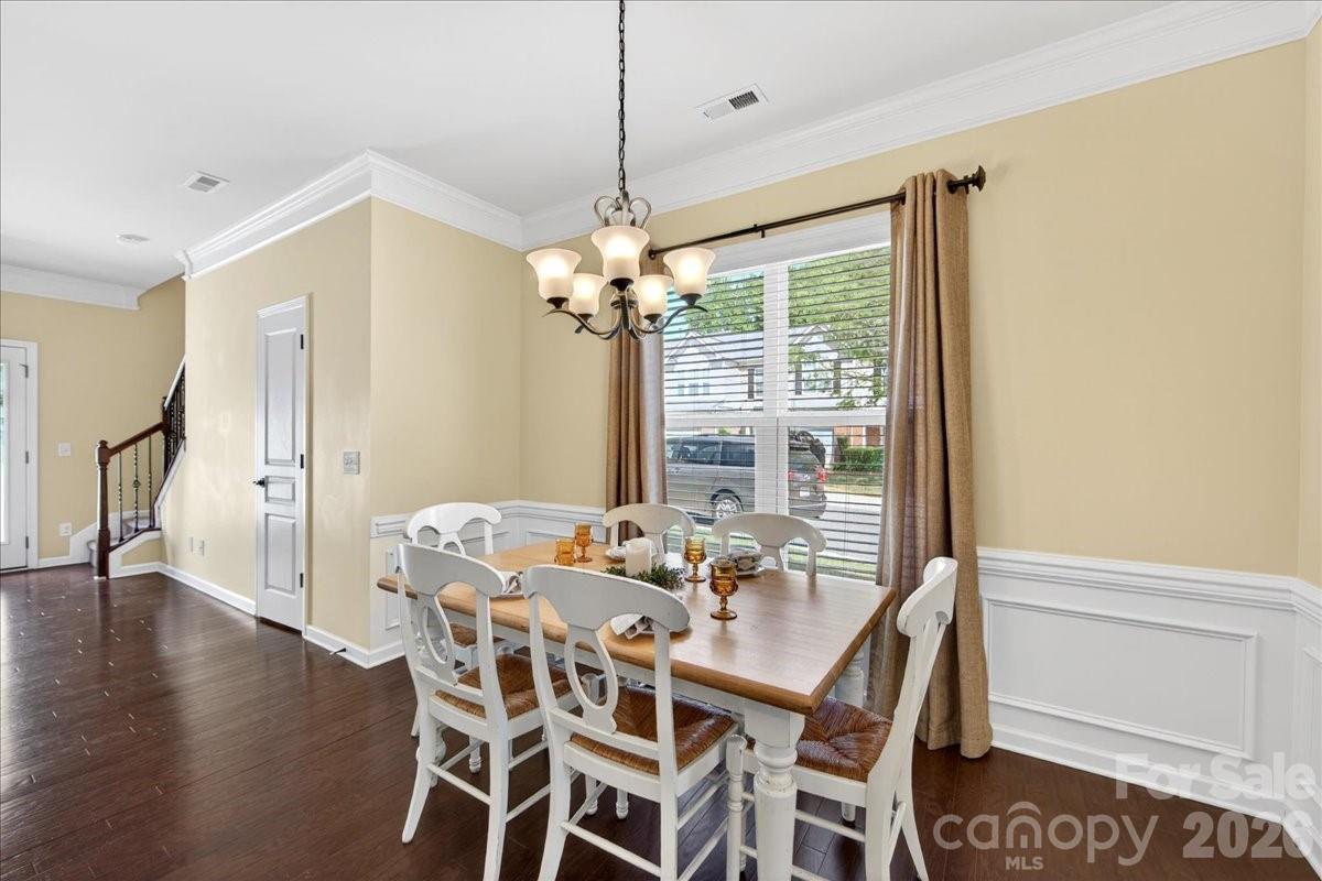 6453 Silver Star Lane — Charlotte