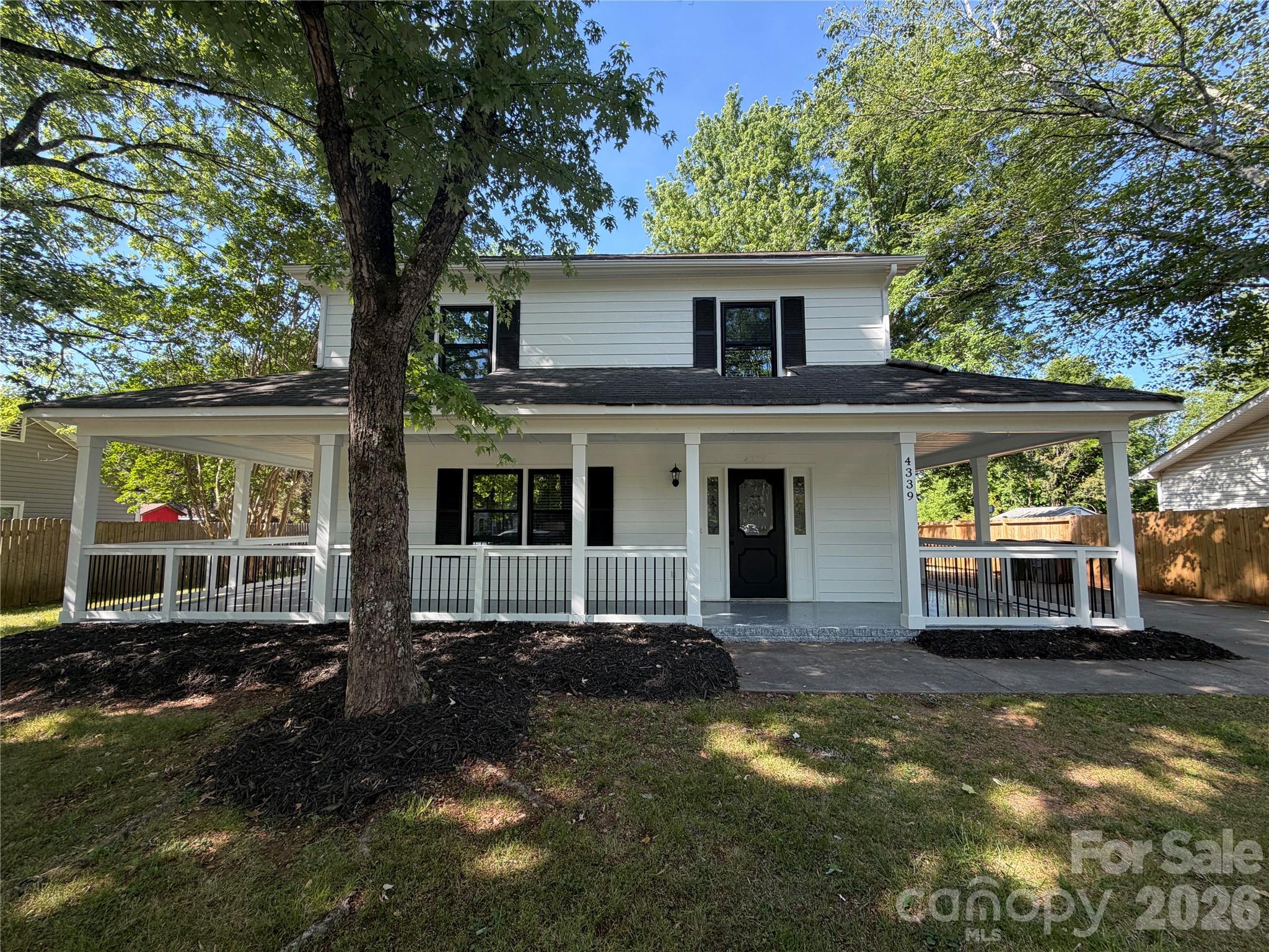 4339 Bathurst Drive — Charlotte