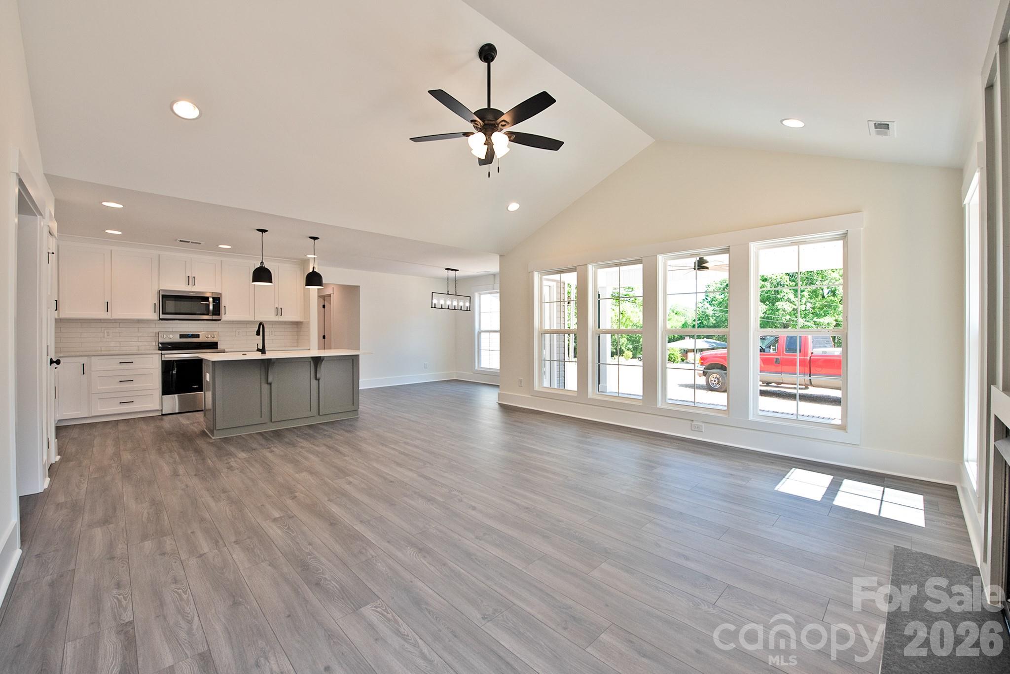 586 Wilhelm Place NE — Concord