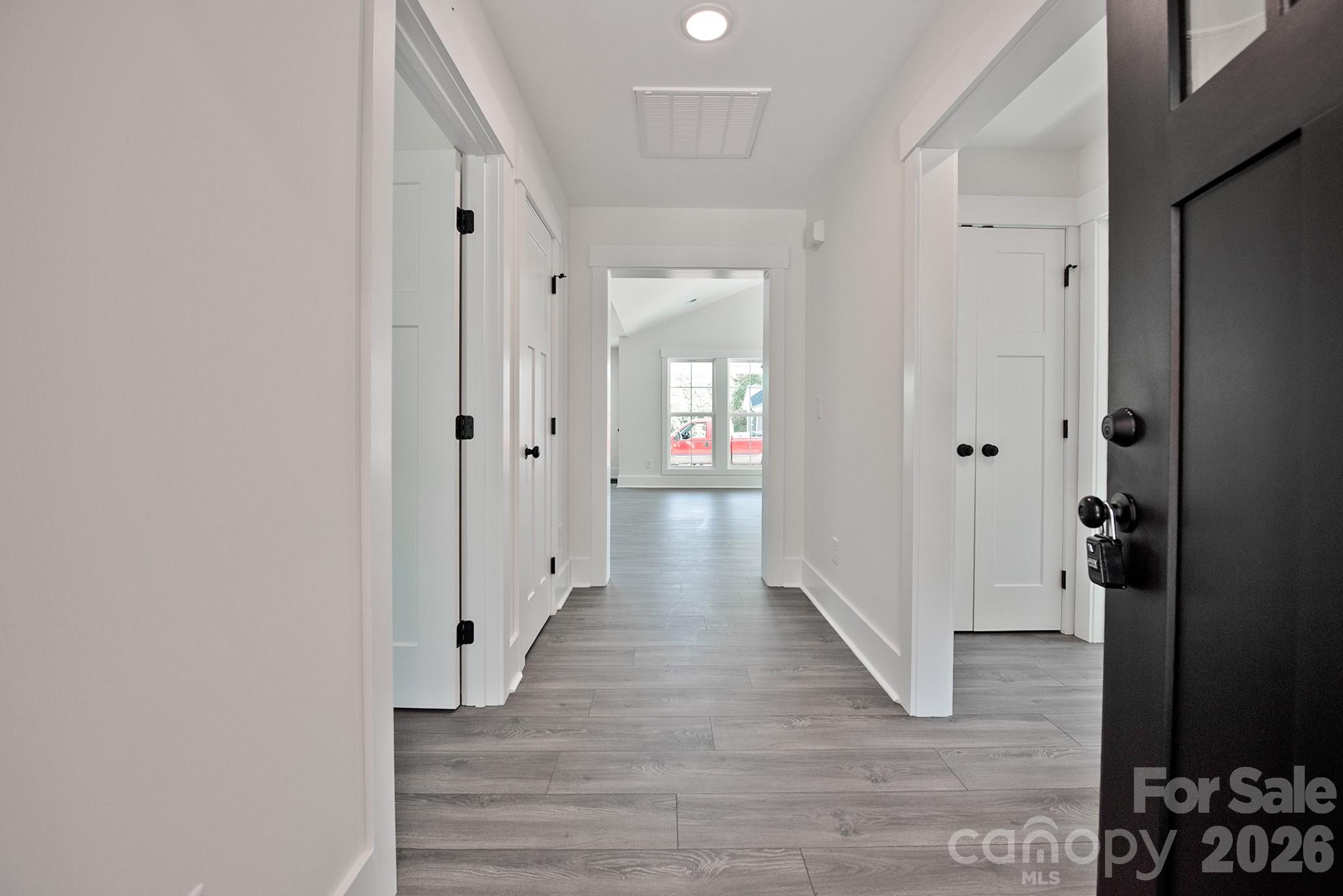 586 Wilhelm Place NE — Concord