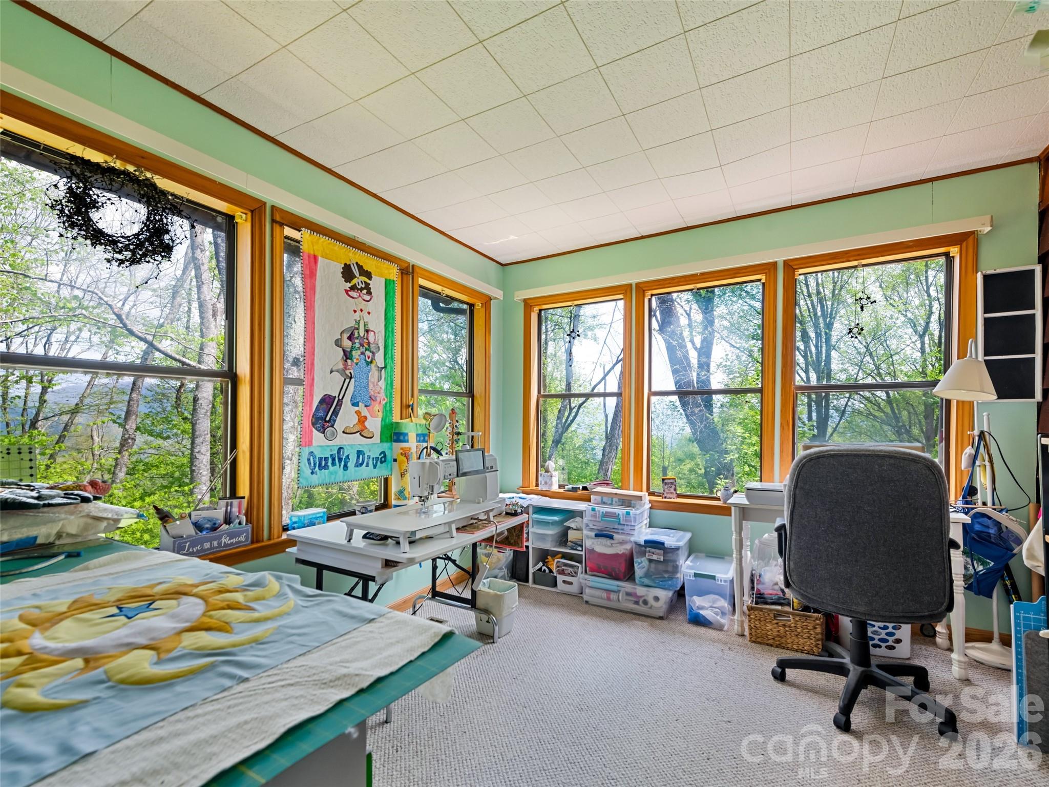 2863 Heath Peak Road — Waynesville