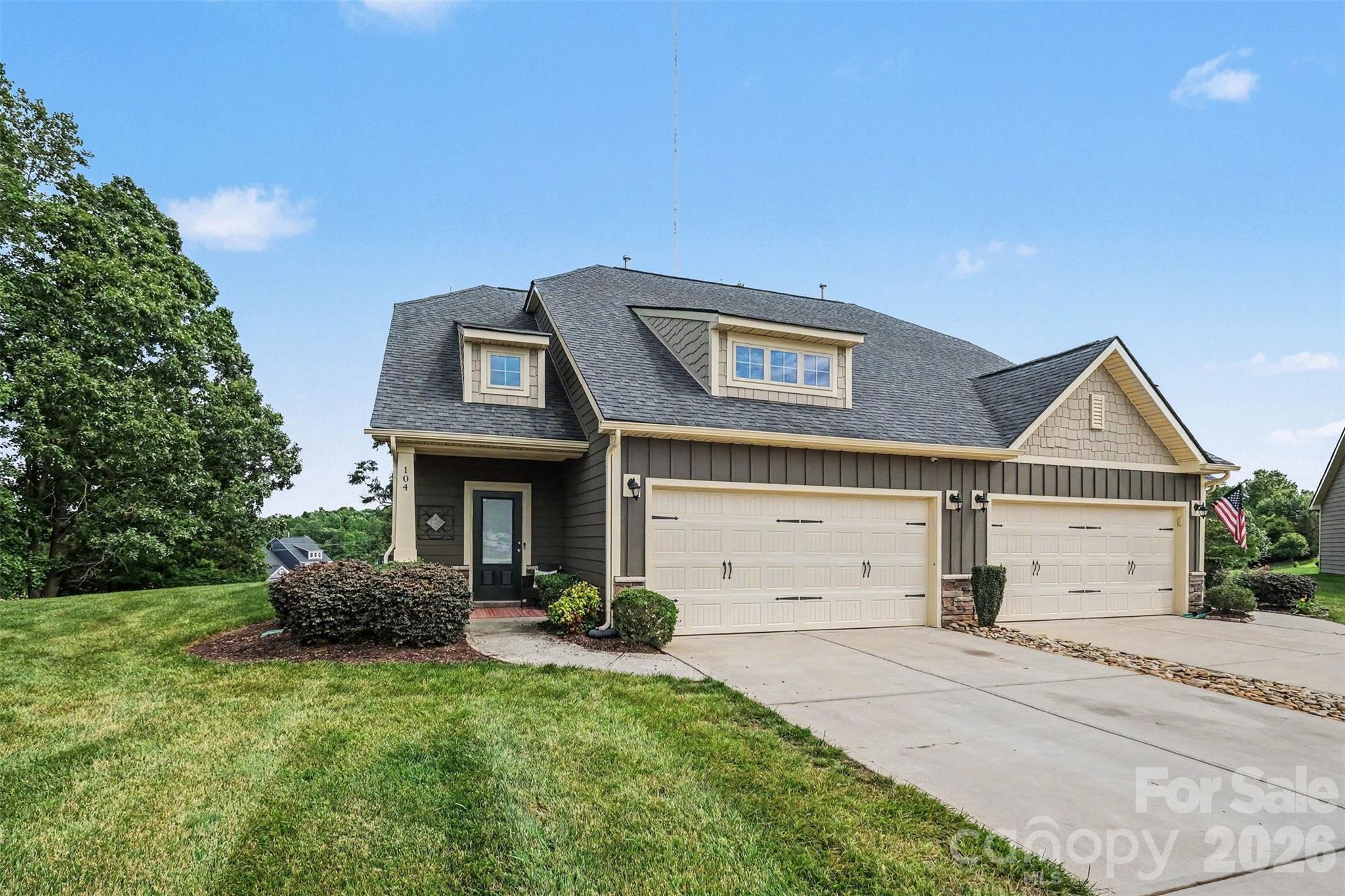 104 Boxtail Way — Mooresville