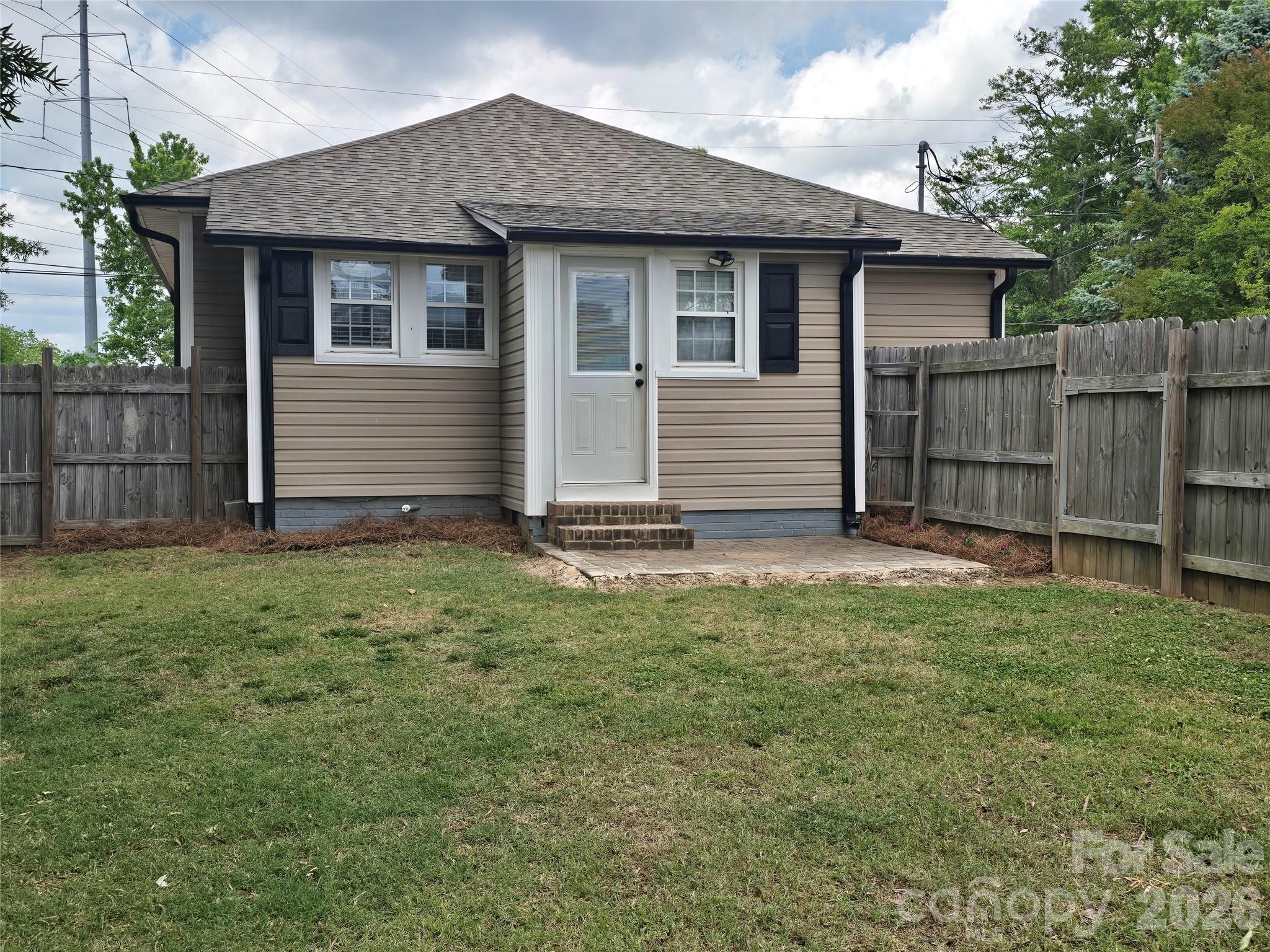 214 E 10th Street — Kannapolis