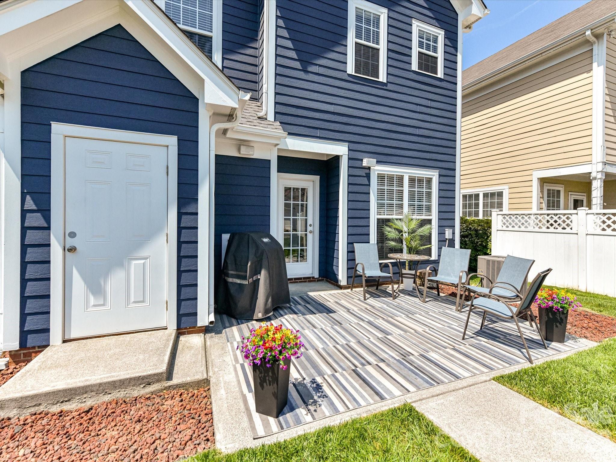 15224 Waterfront Drive — Huntersville