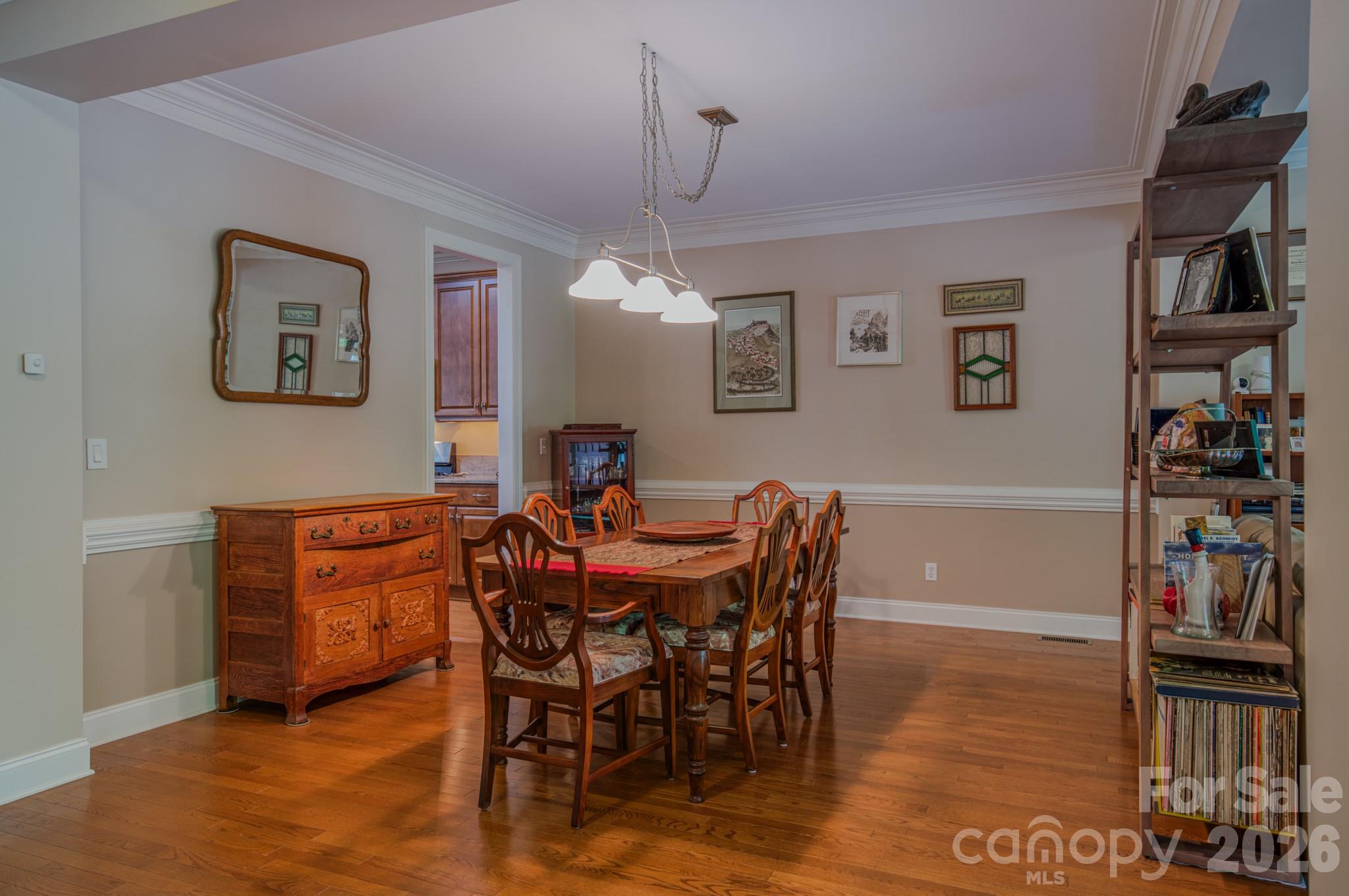 7 Magic Sam Court — Biltmore Lake