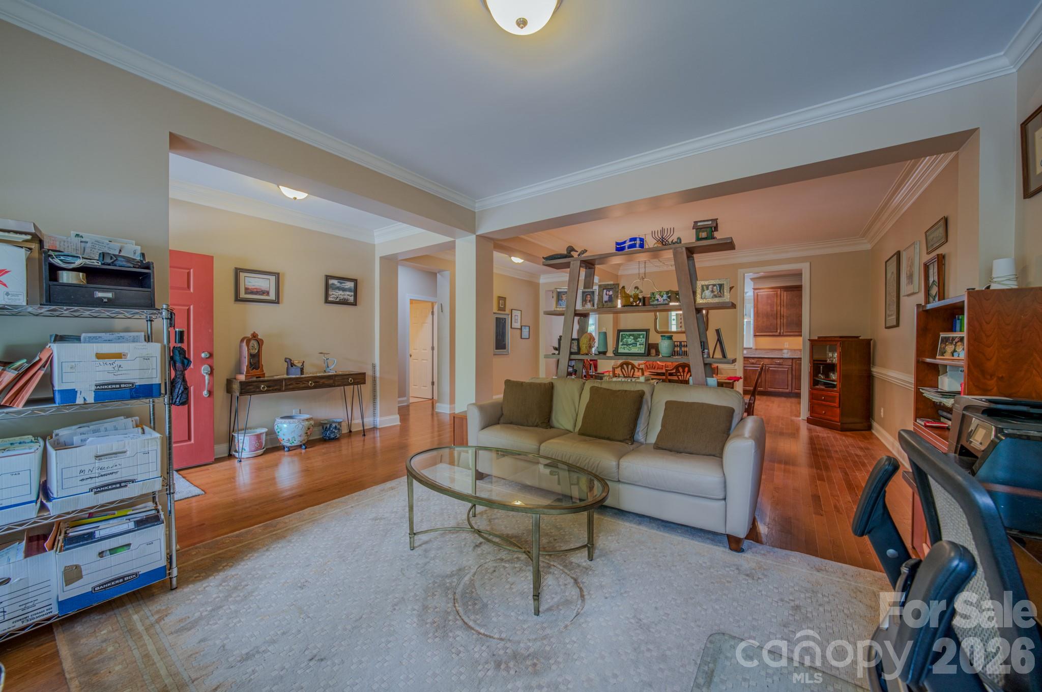 7 Magic Sam Court — Biltmore Lake