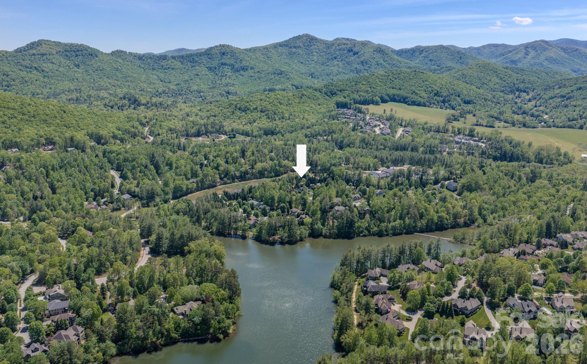 7 Magic Sam Court — Biltmore Lake