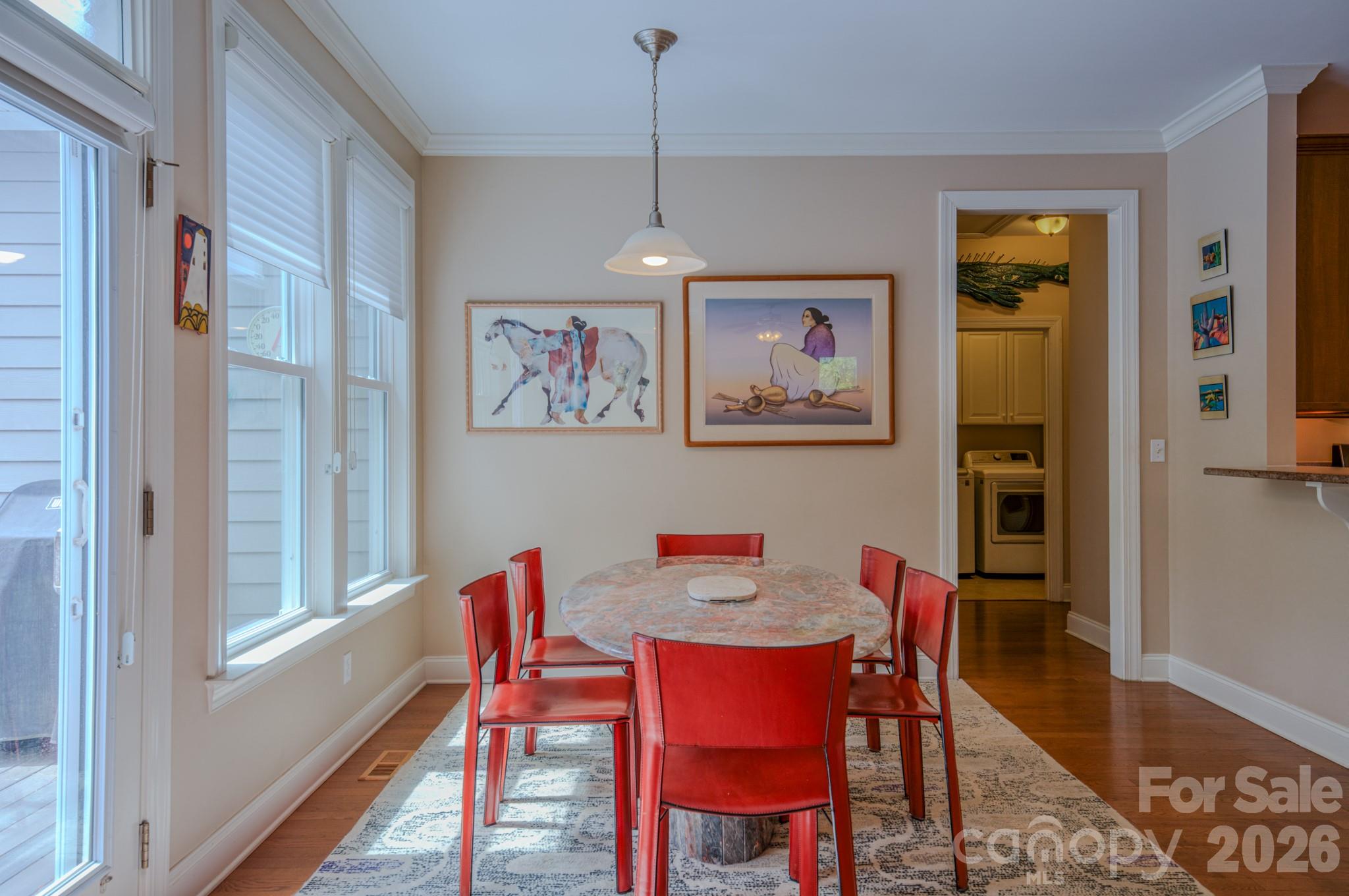 7 Magic Sam Court — Biltmore Lake