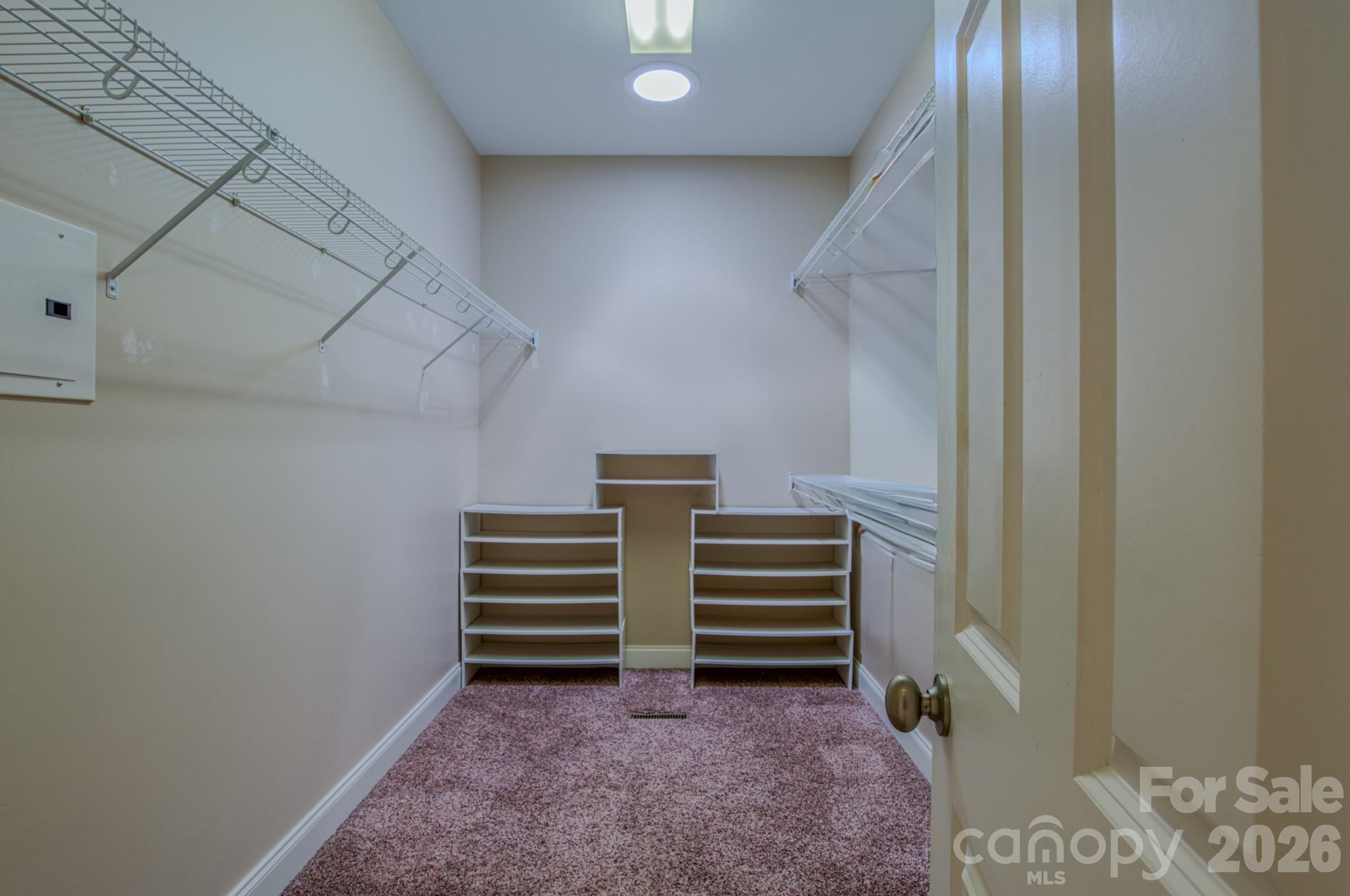 7 Magic Sam Court — Biltmore Lake
