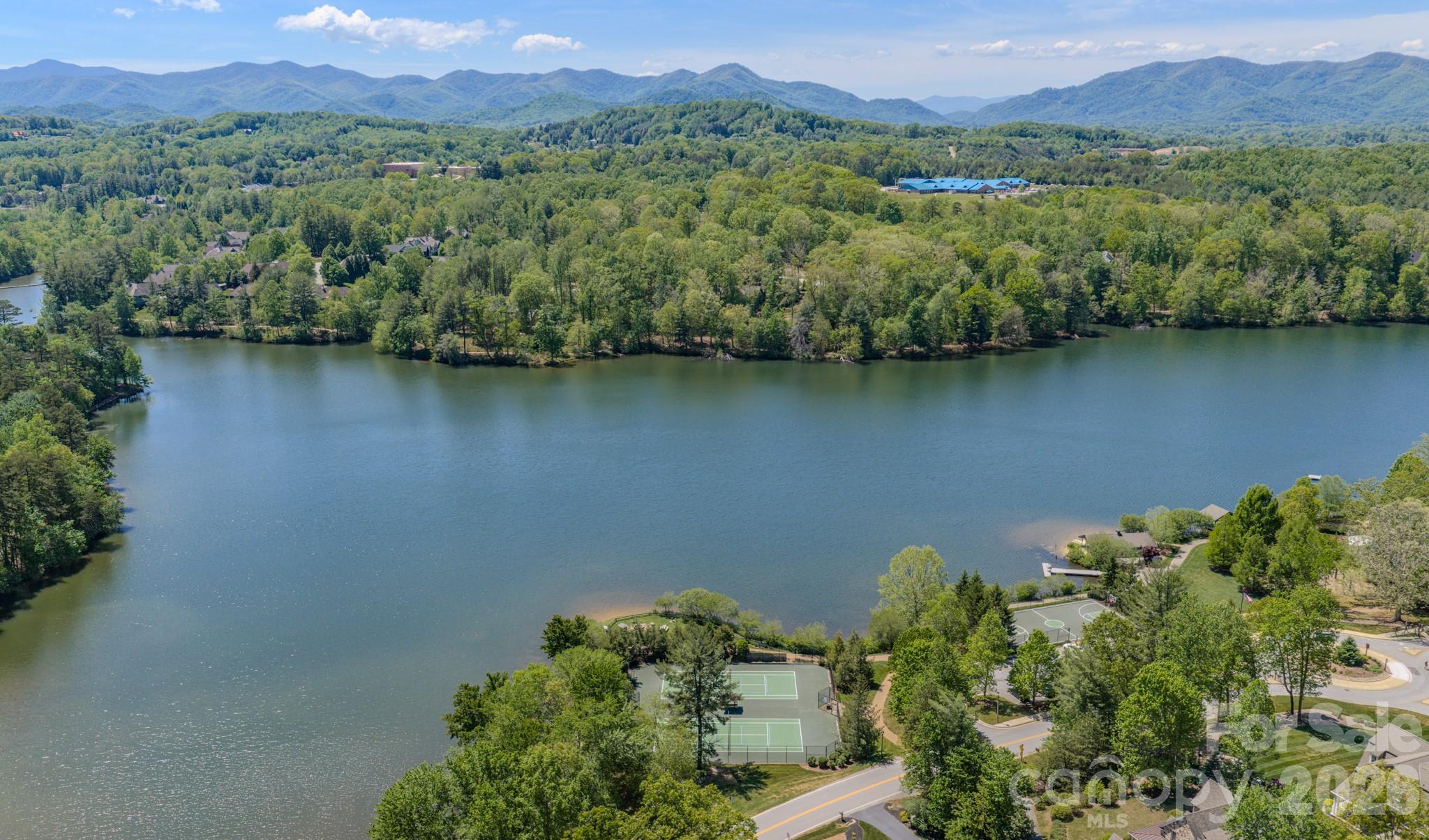 7 Magic Sam Court — Biltmore Lake