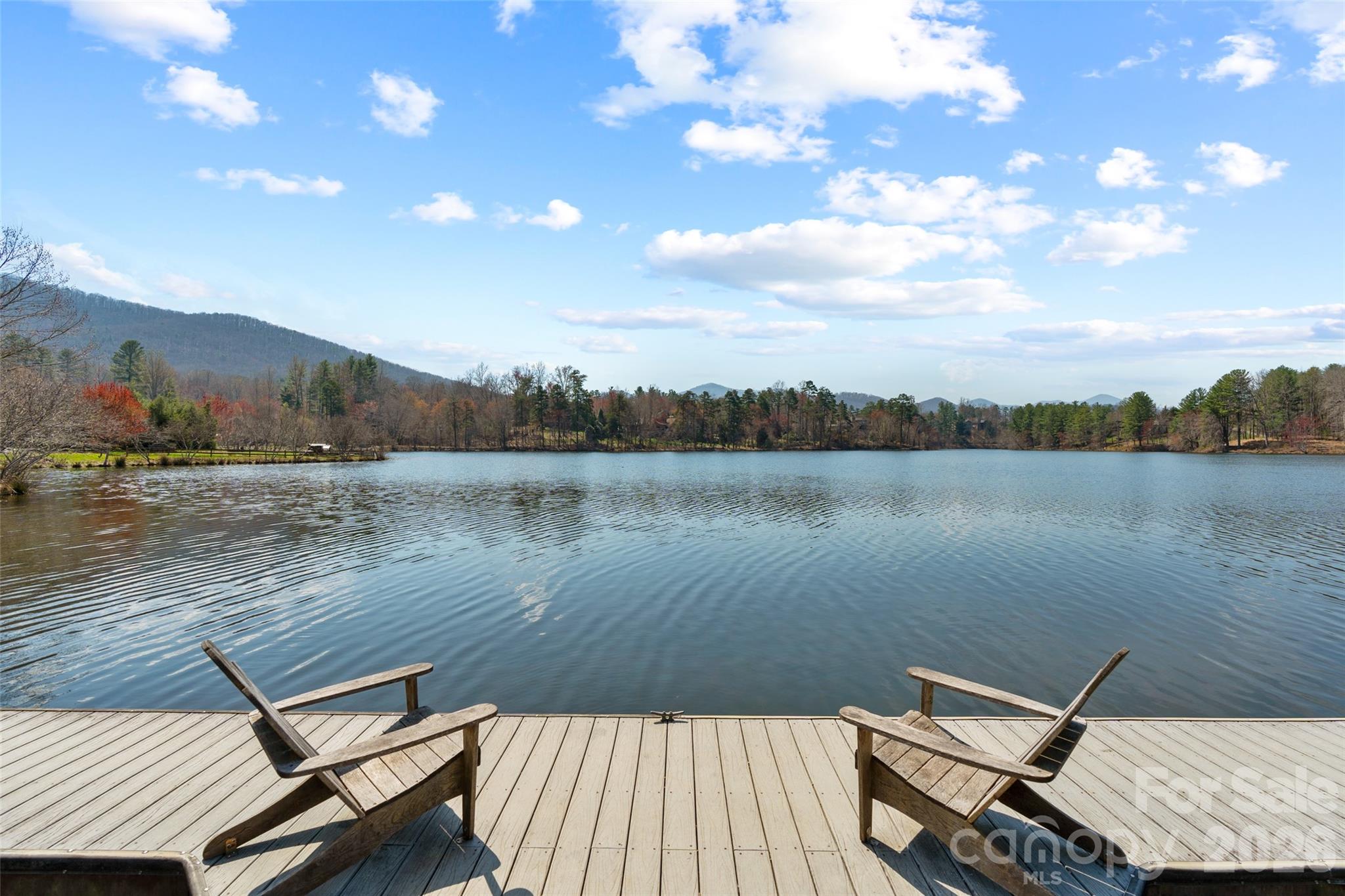 7 Magic Sam Court — Biltmore Lake