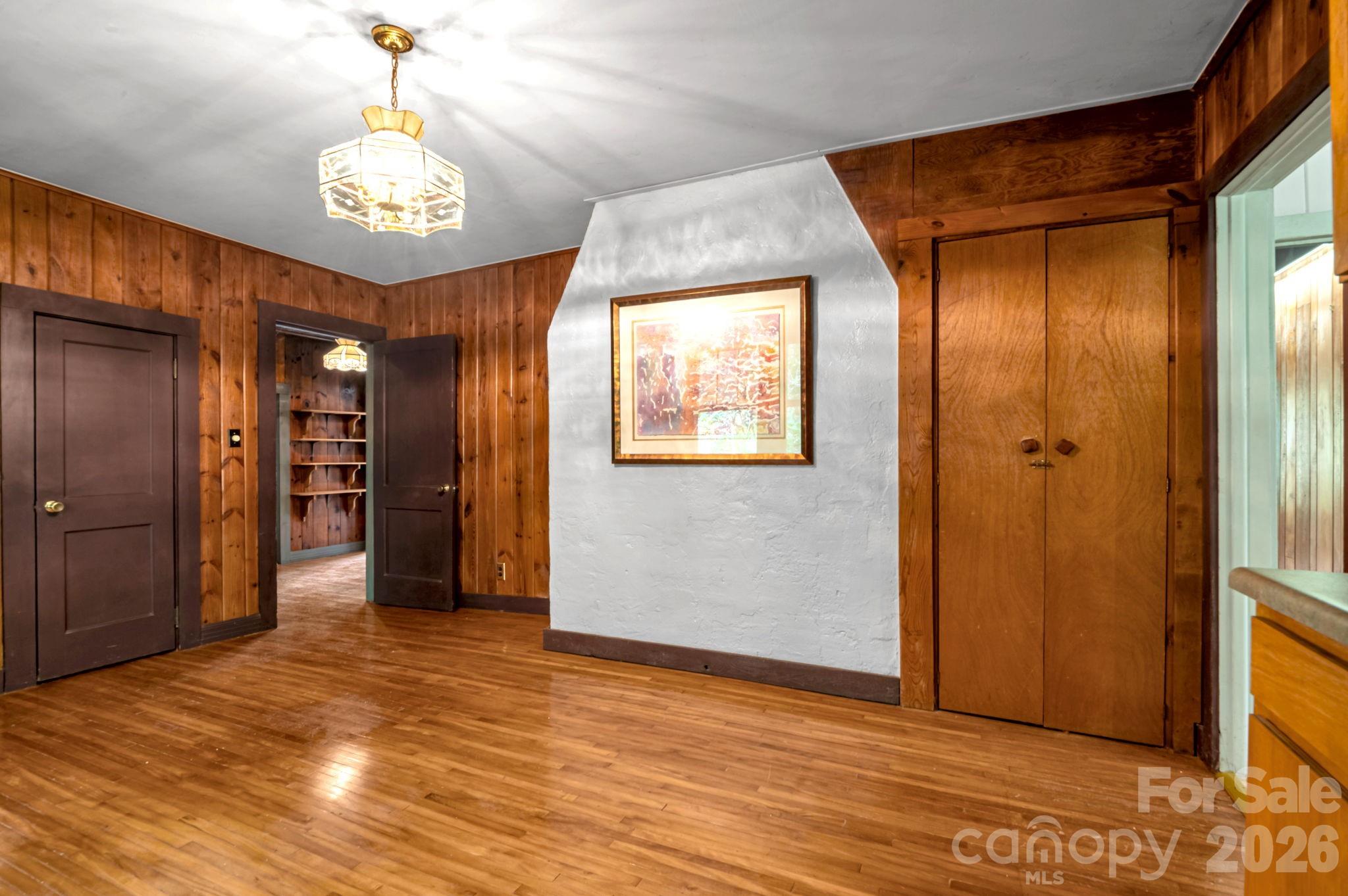 257 Pine Street — Black Mountain