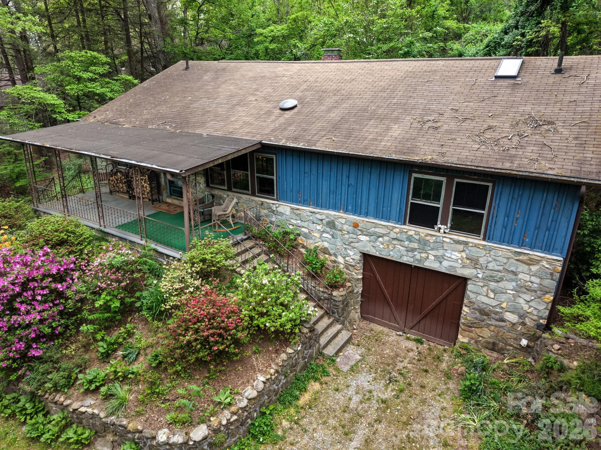257 Pine Street — Black Mountain
