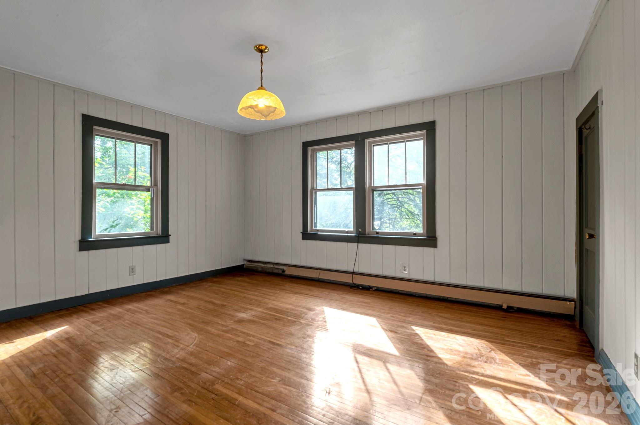 257 Pine Street — Black Mountain