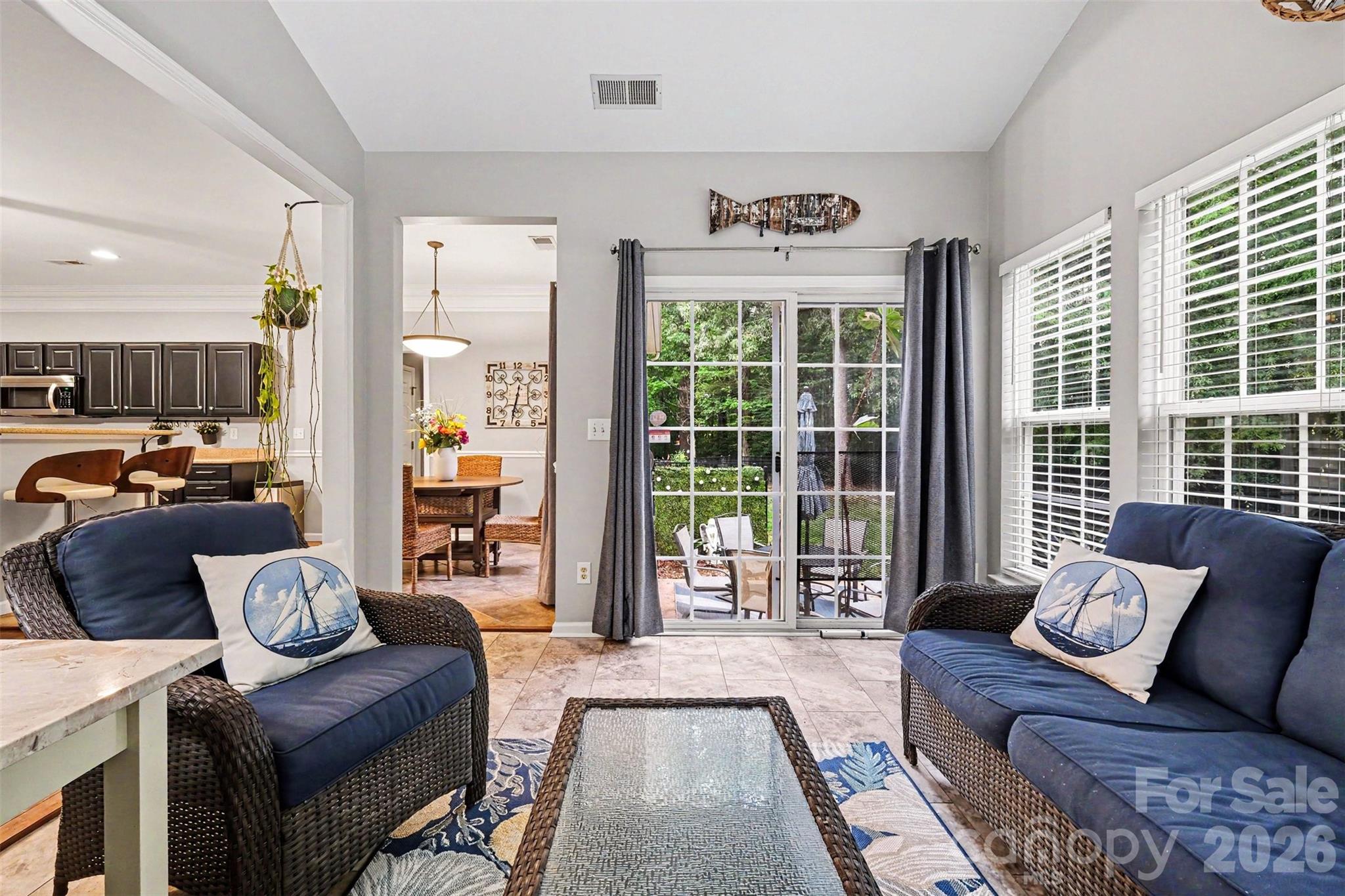 10904 Carver Pond Road — Charlotte