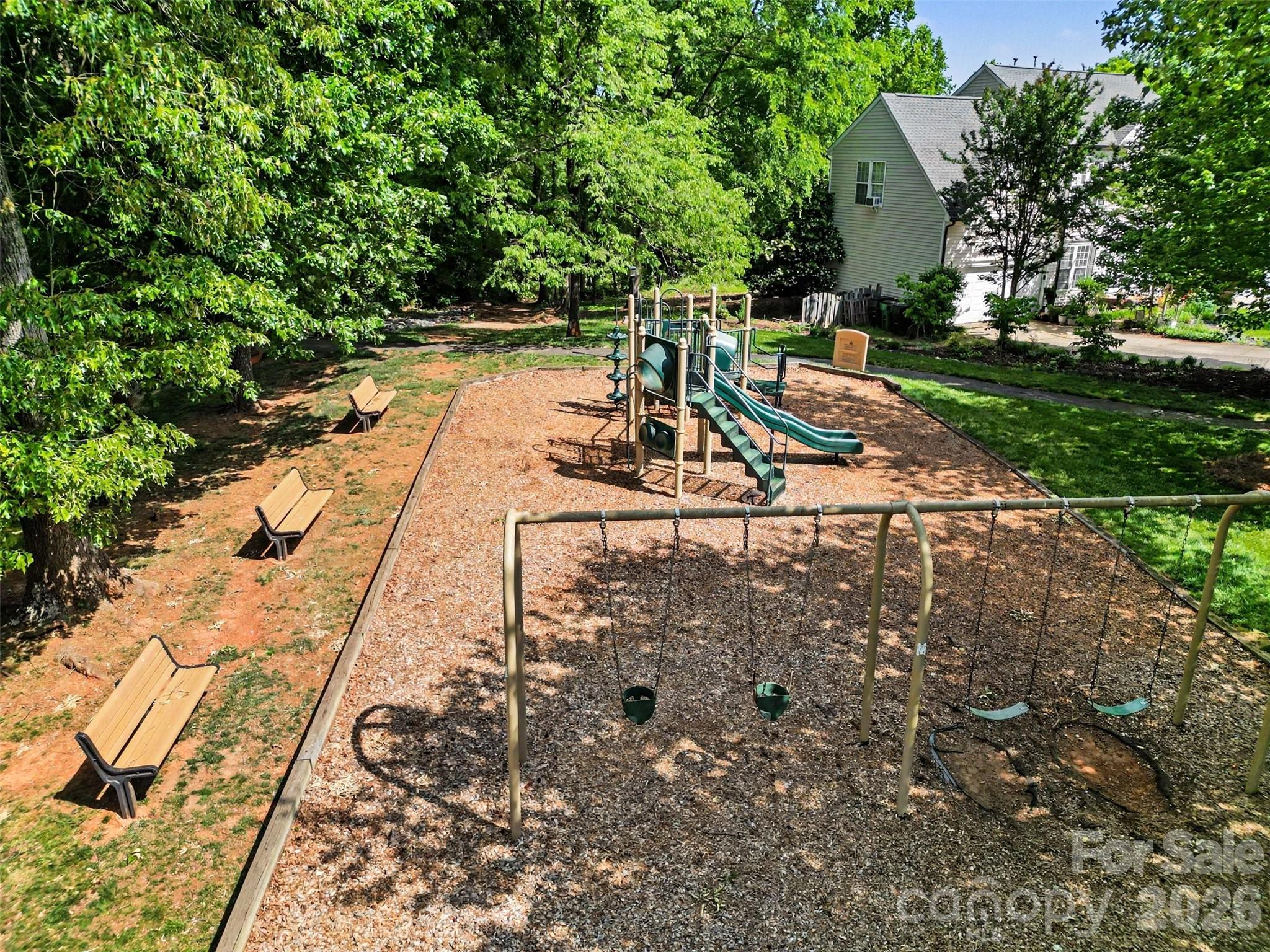 10904 Carver Pond Road — Charlotte