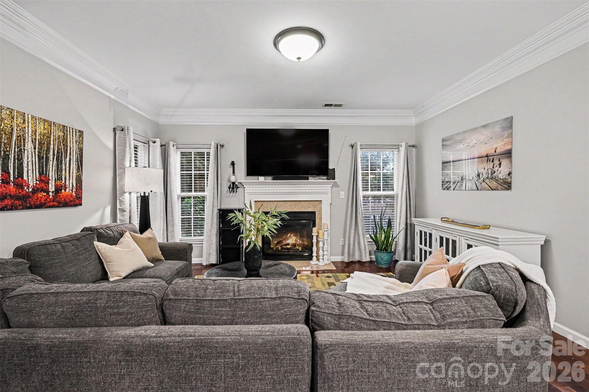 10904 Carver Pond Road — Charlotte