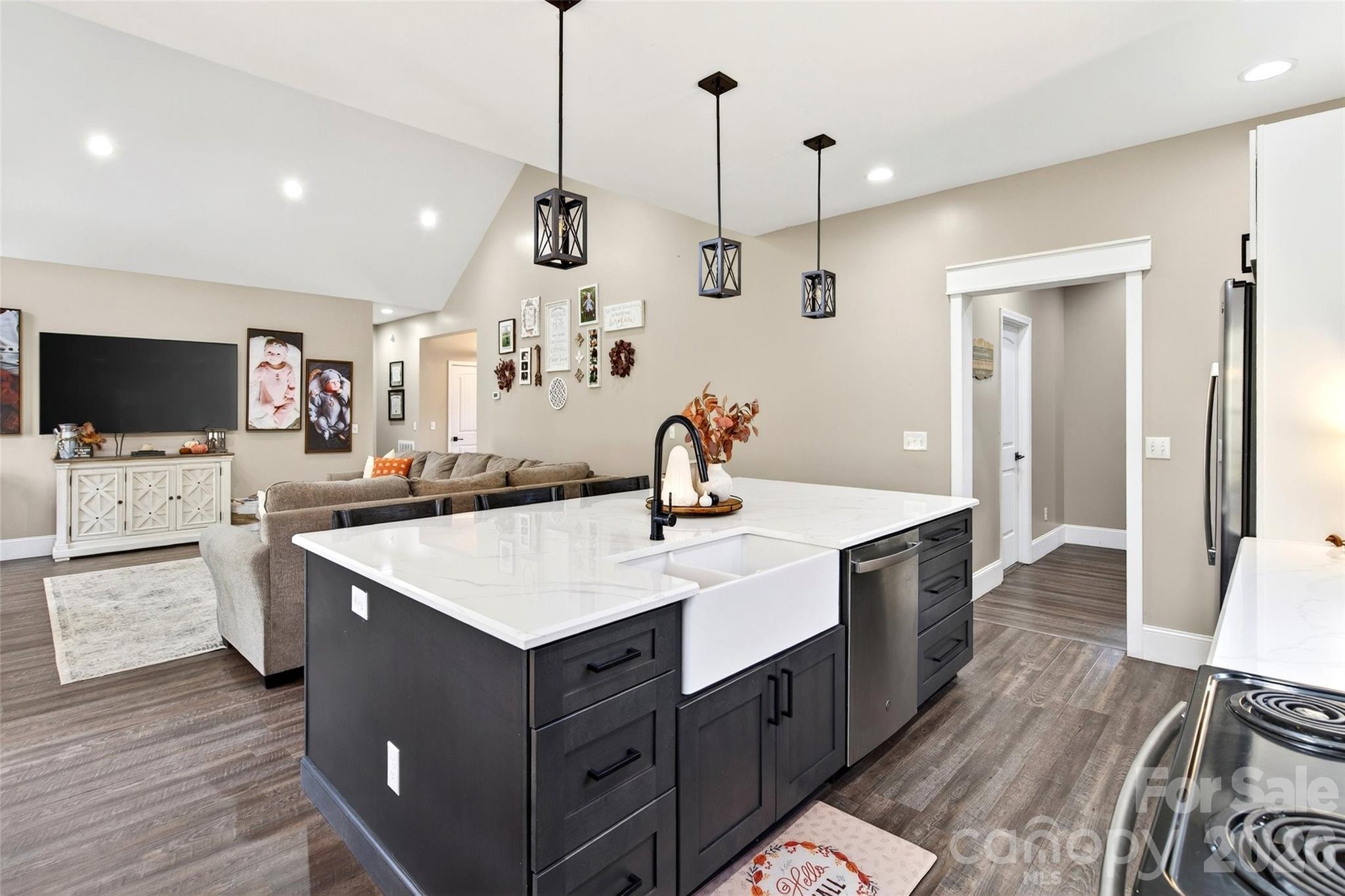 515 Marble Mine Road — Bakersville
