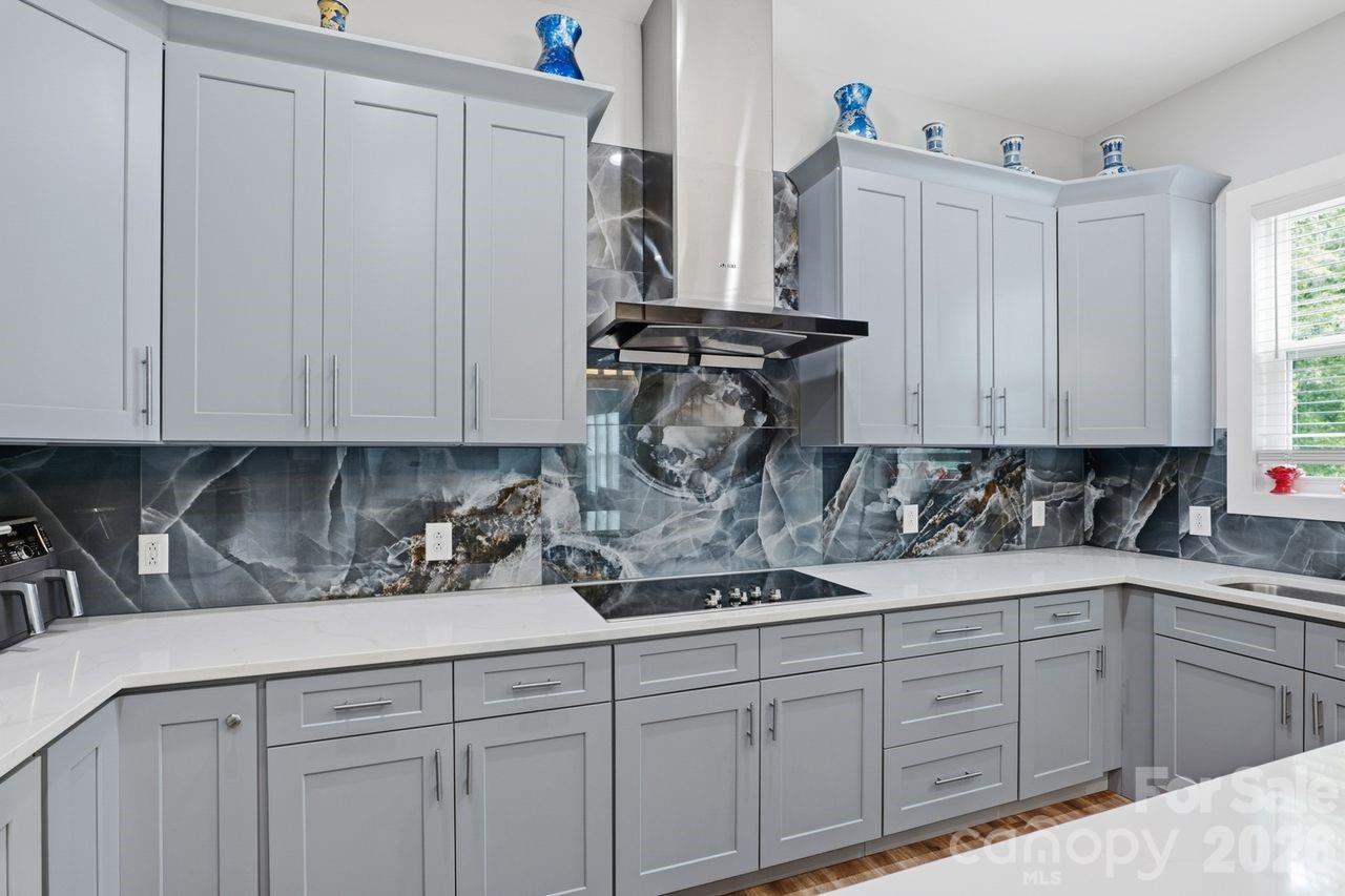 4950 Surfwood Drive — Sherrills Ford