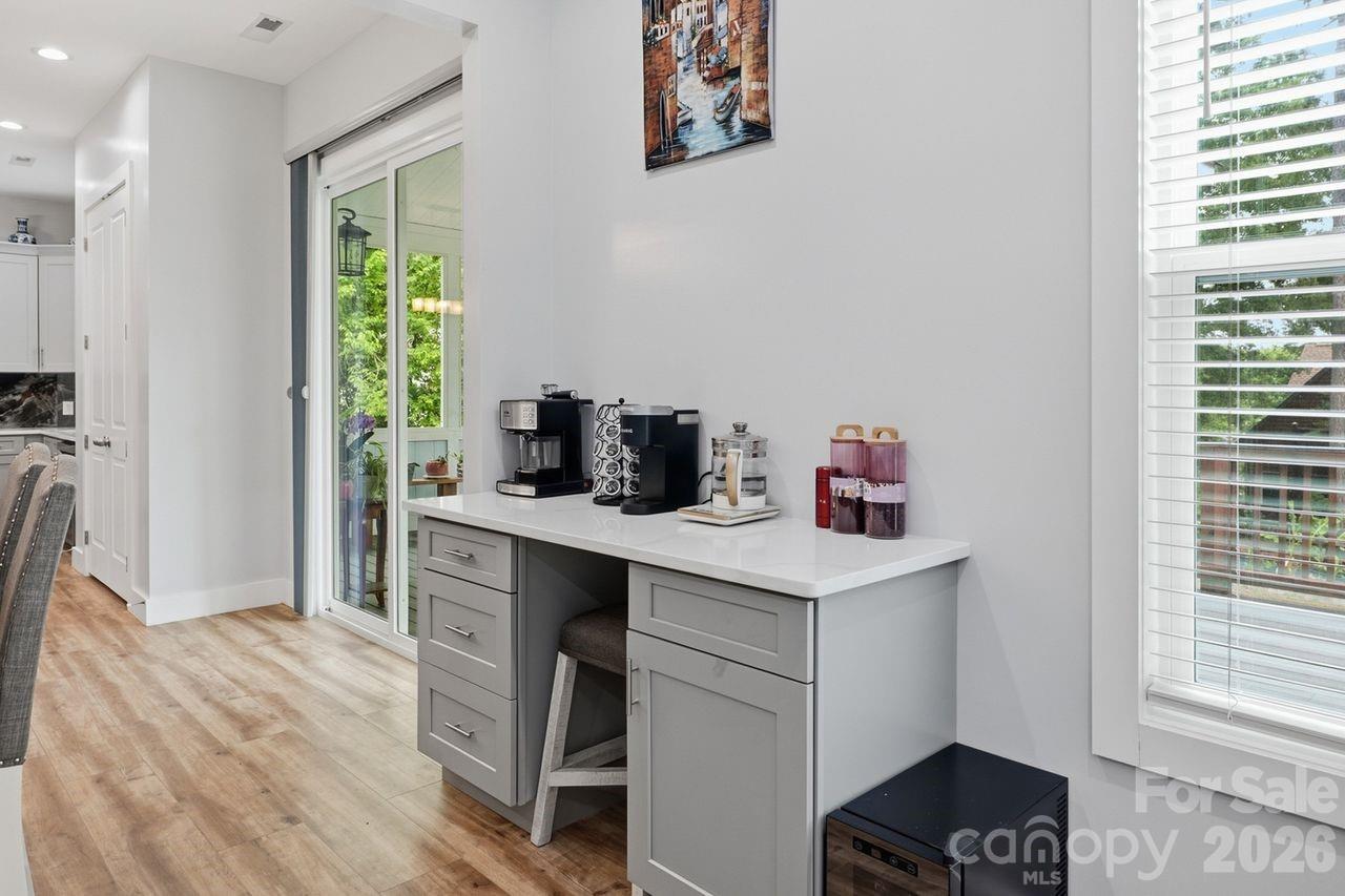 4950 Surfwood Drive — Sherrills Ford