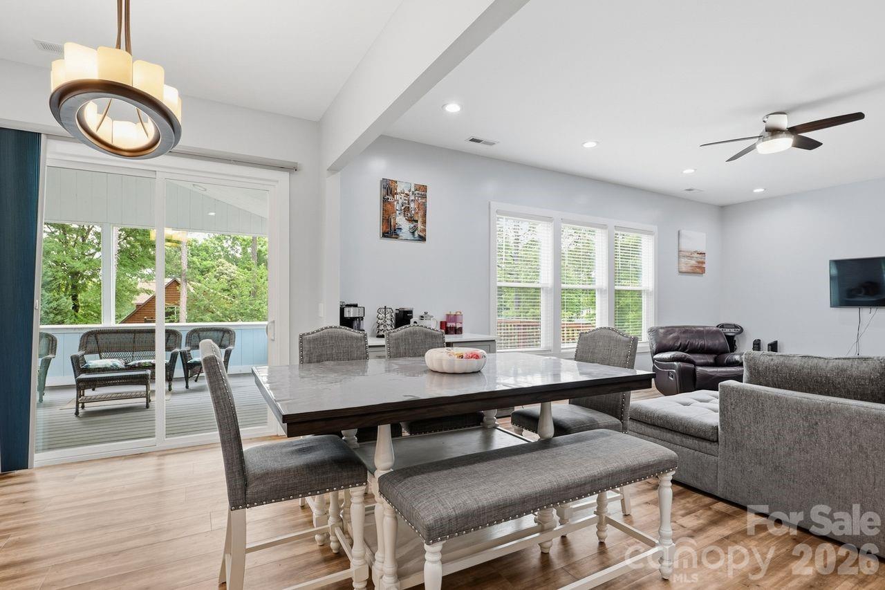 4950 Surfwood Drive — Sherrills Ford