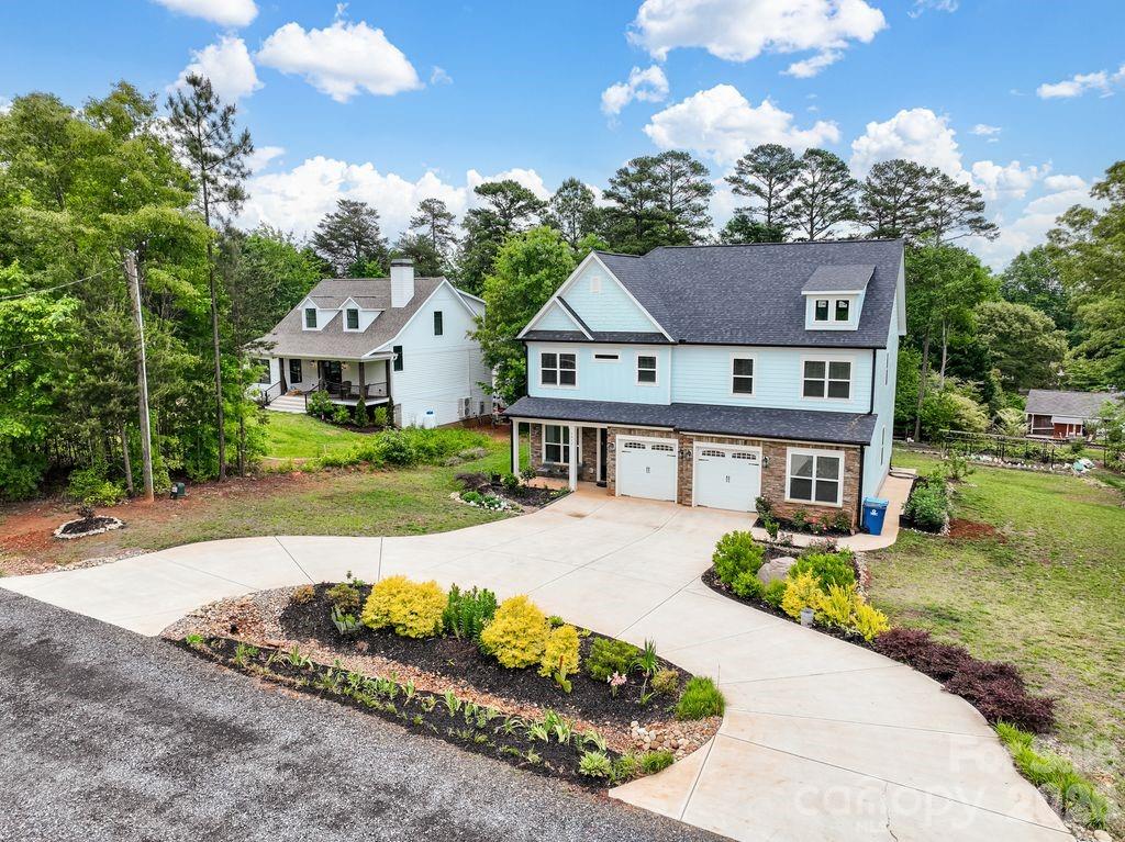 4950 Surfwood Drive — Sherrills Ford