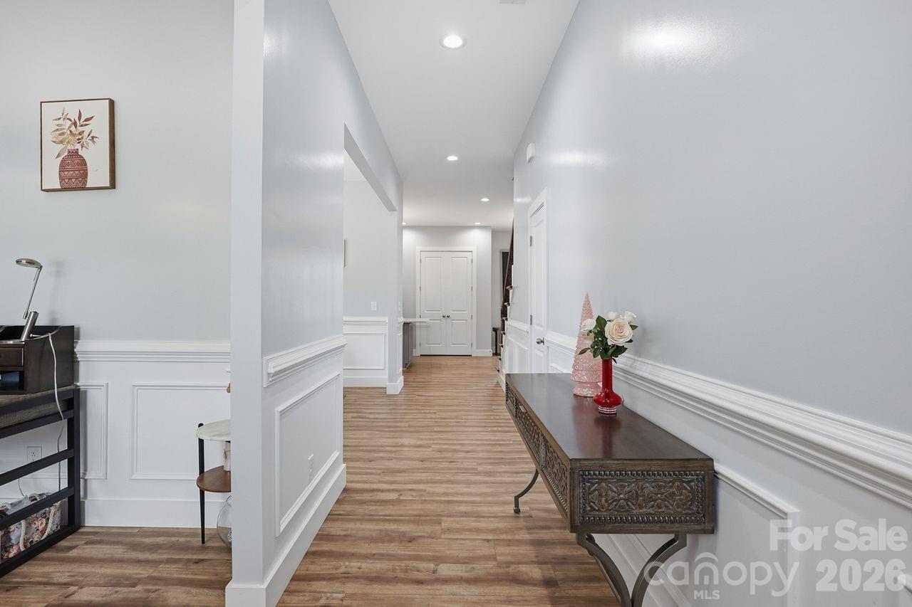 4950 Surfwood Drive — Sherrills Ford