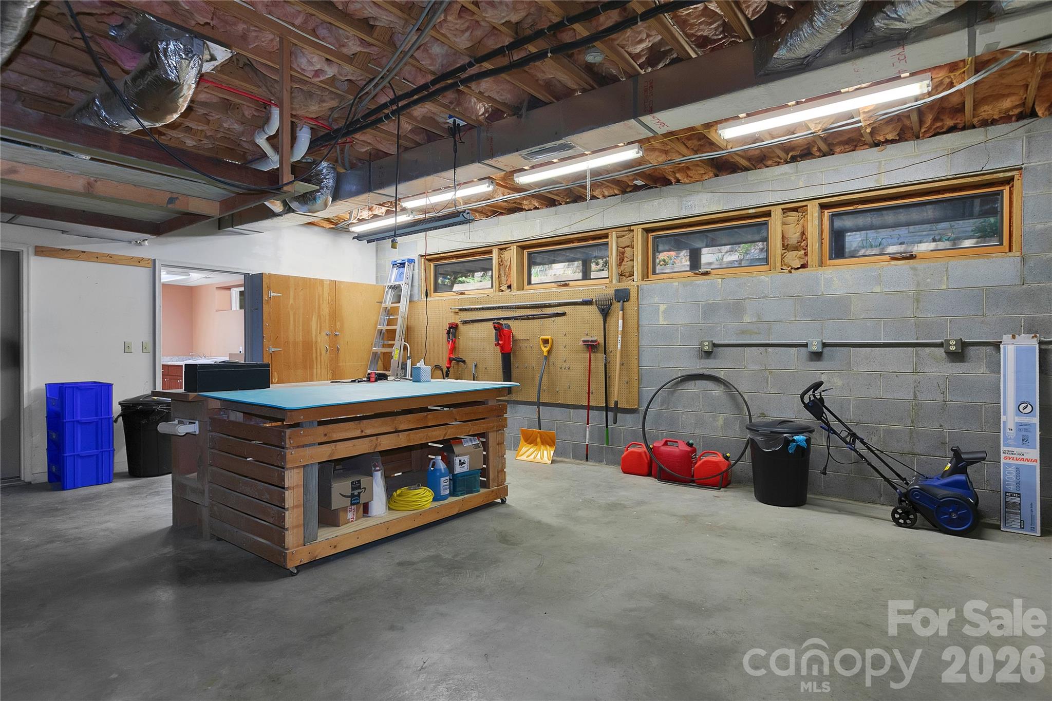 71 Elseetos Drive — Brevard