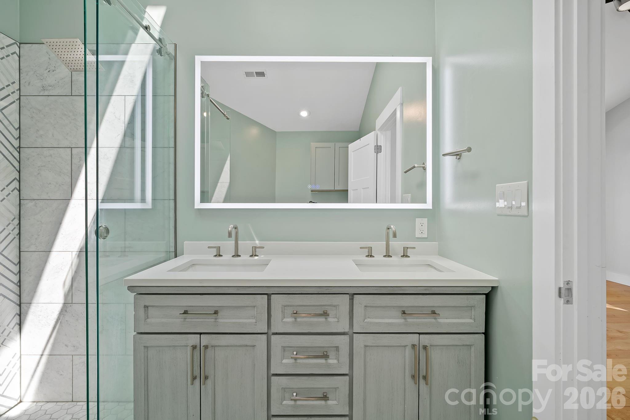 115 Chestnut Ridge Road — Mills River