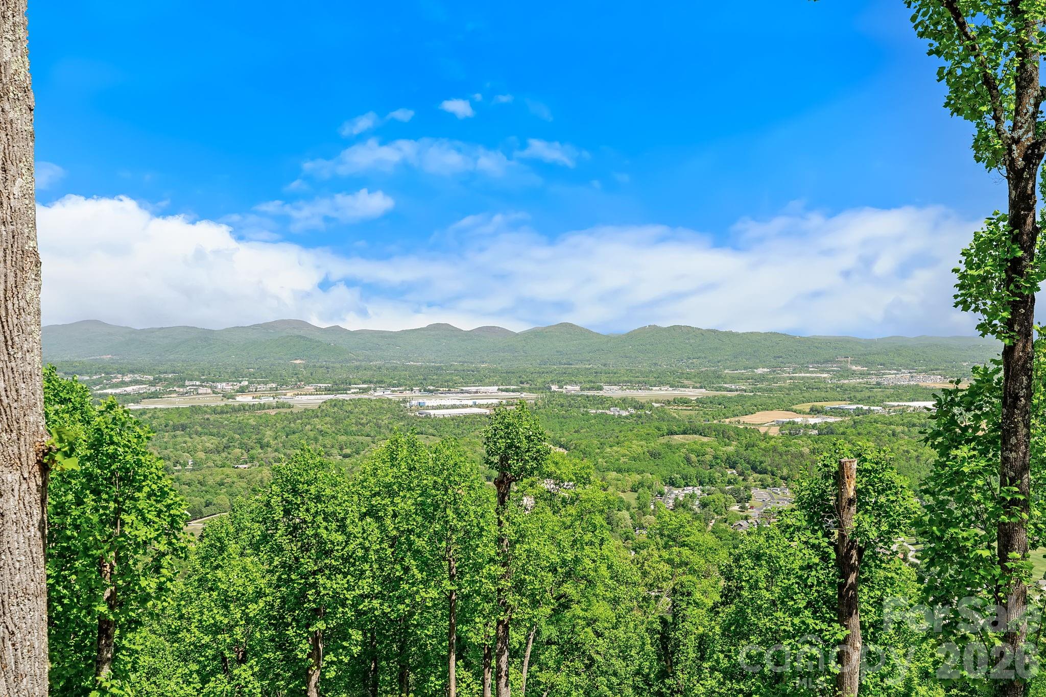 115 Chestnut Ridge Road — Mills River