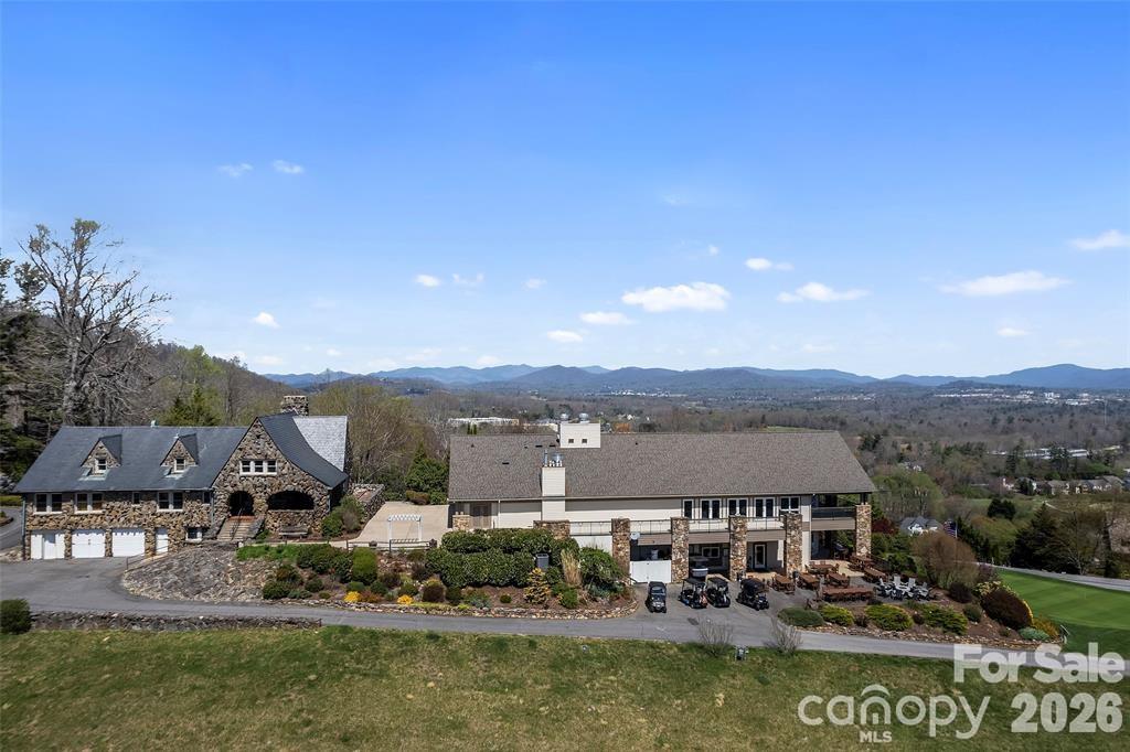 115 Chestnut Ridge Road — Mills River