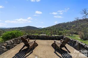 115 Chestnut Ridge Road — Mills River