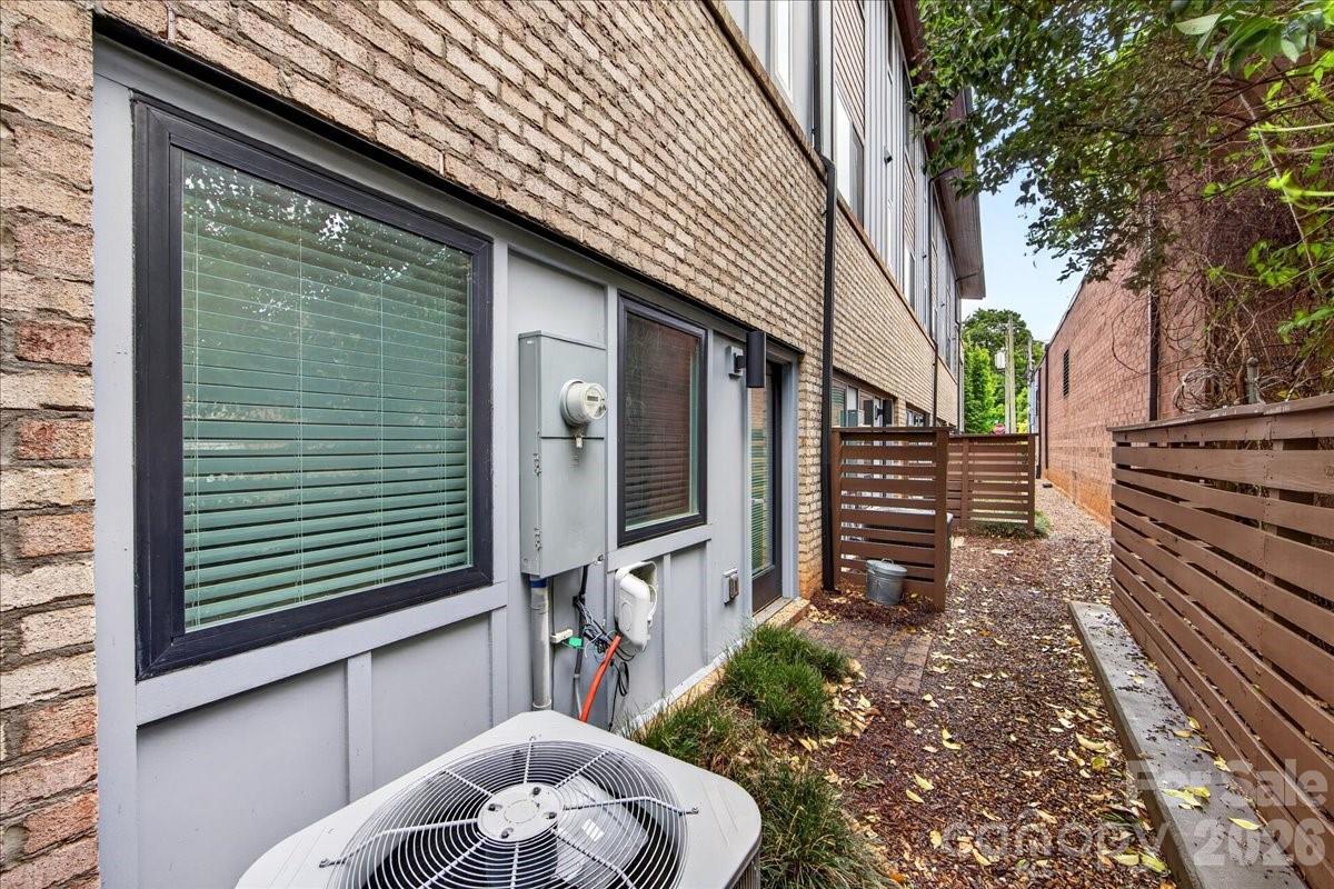 241 Domain Way — Charlotte