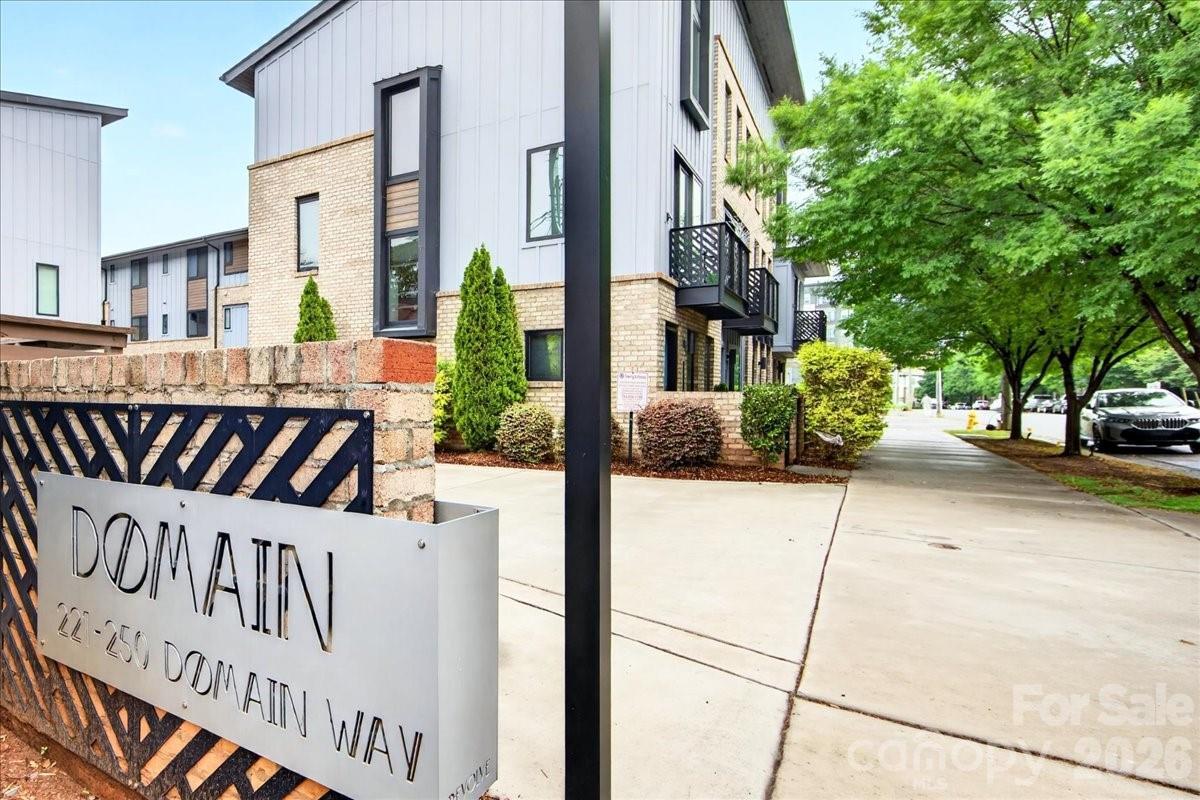 241 Domain Way — Charlotte