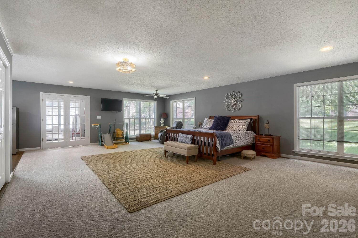 120 Brittany Way — Salisbury