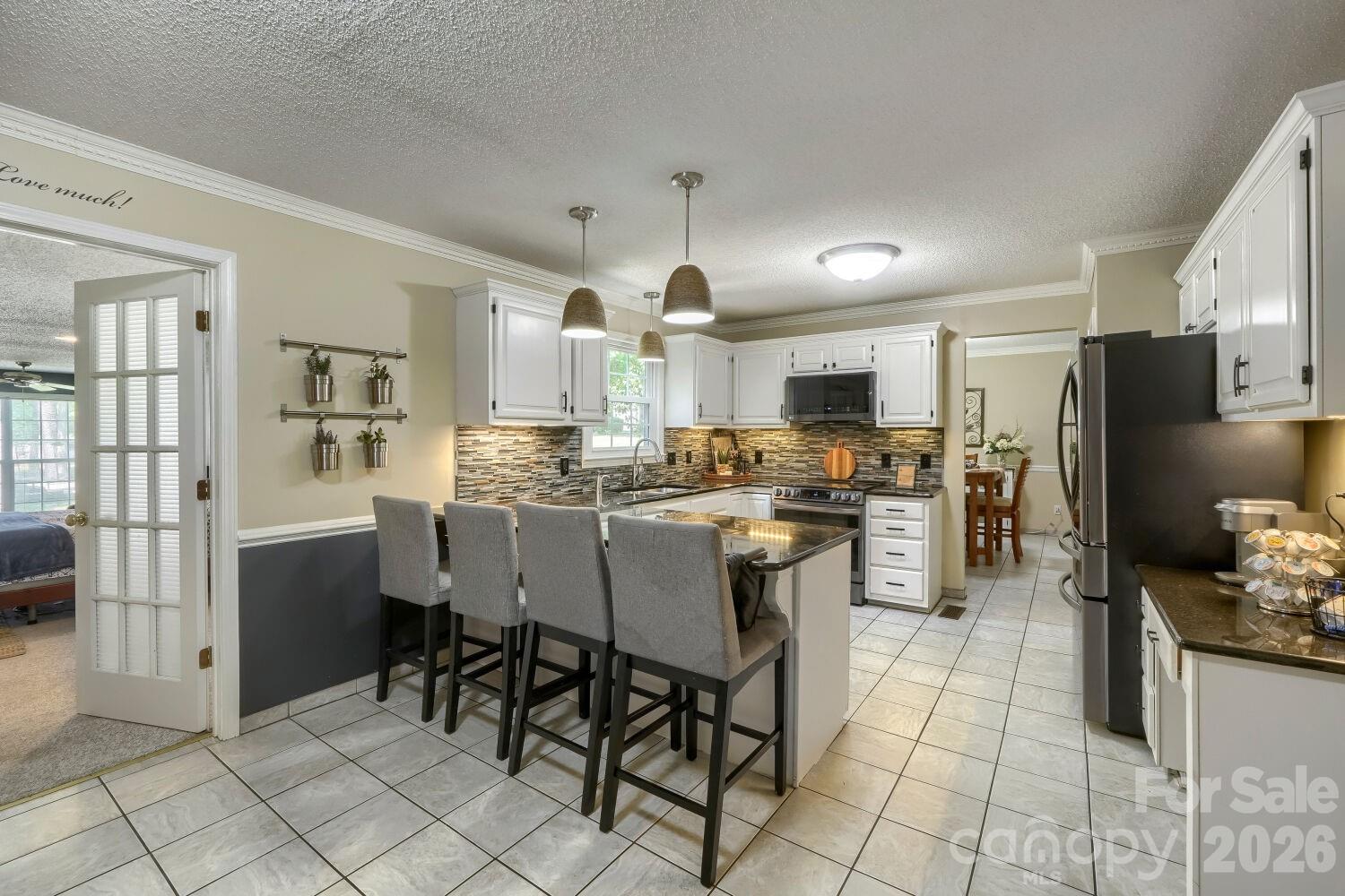 120 Brittany Way — Salisbury