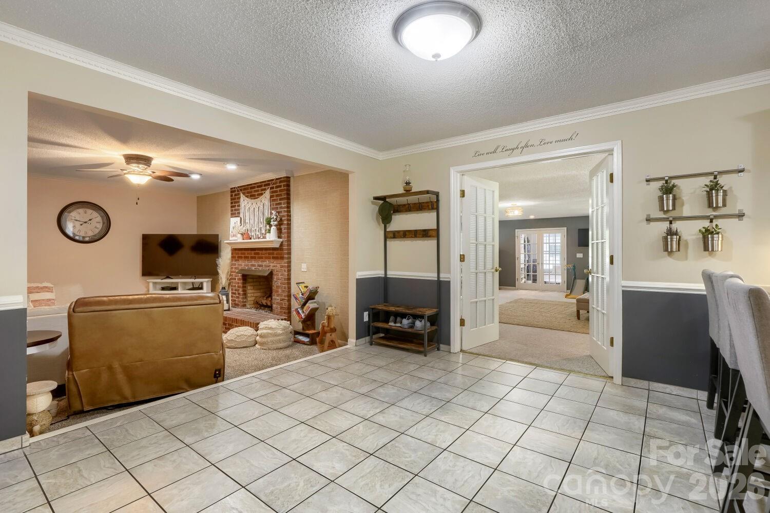120 Brittany Way — Salisbury