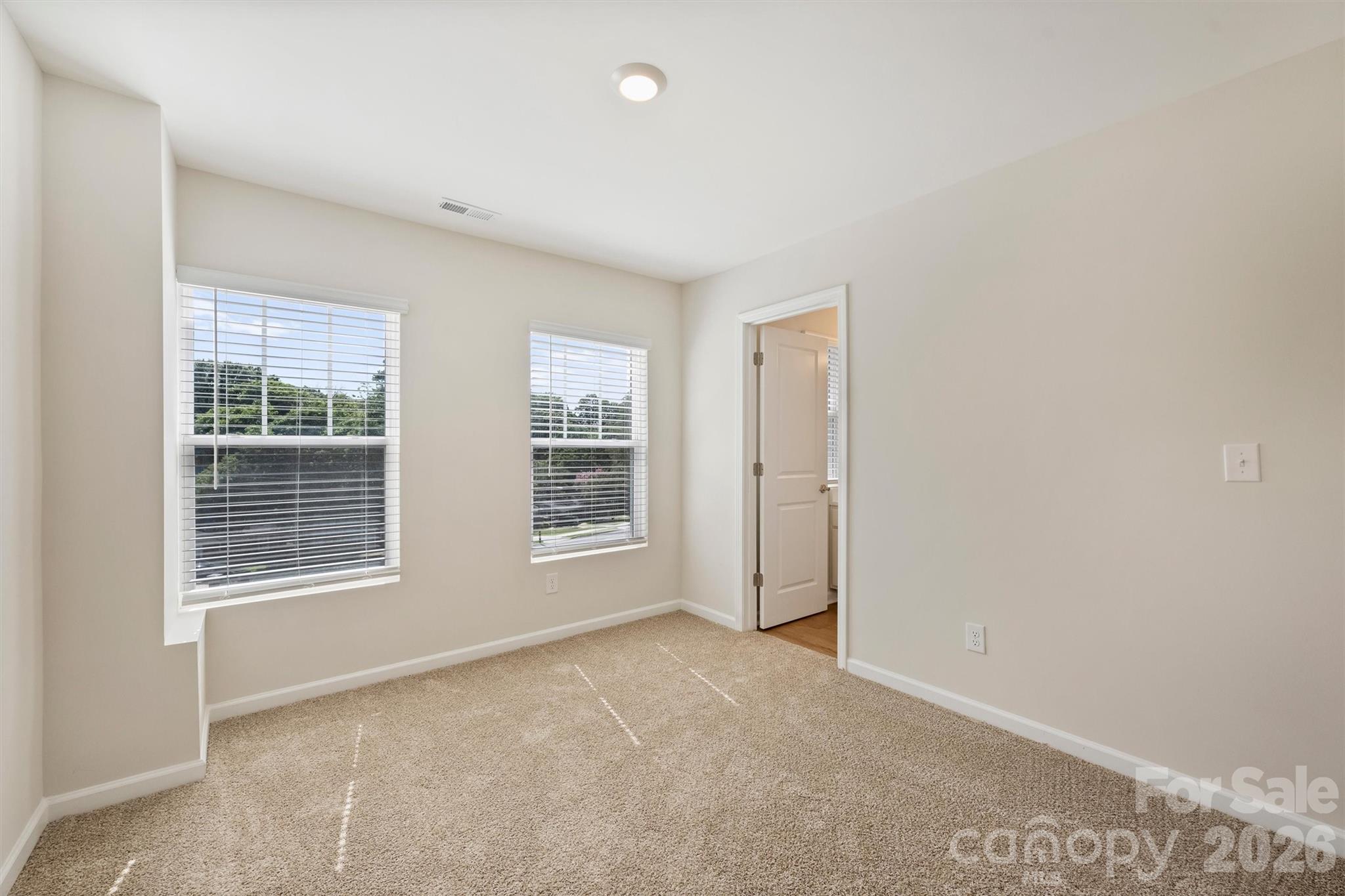 2405 Via del Conte Alley — Charlotte
