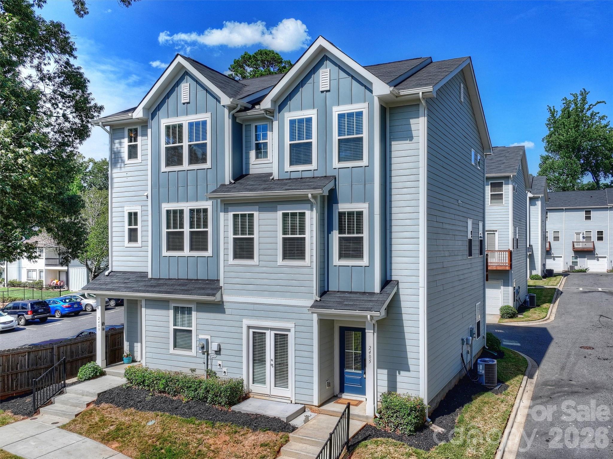 2405 Via del Conte Alley — Charlotte
