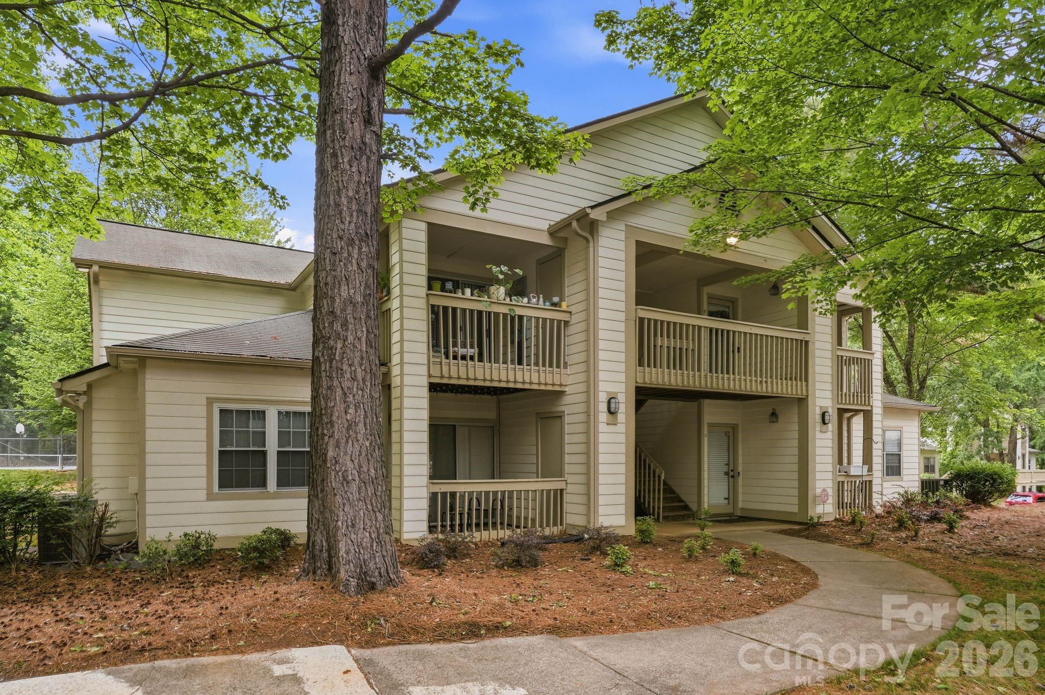 1042 Churchill Downs Court #F — Charlotte