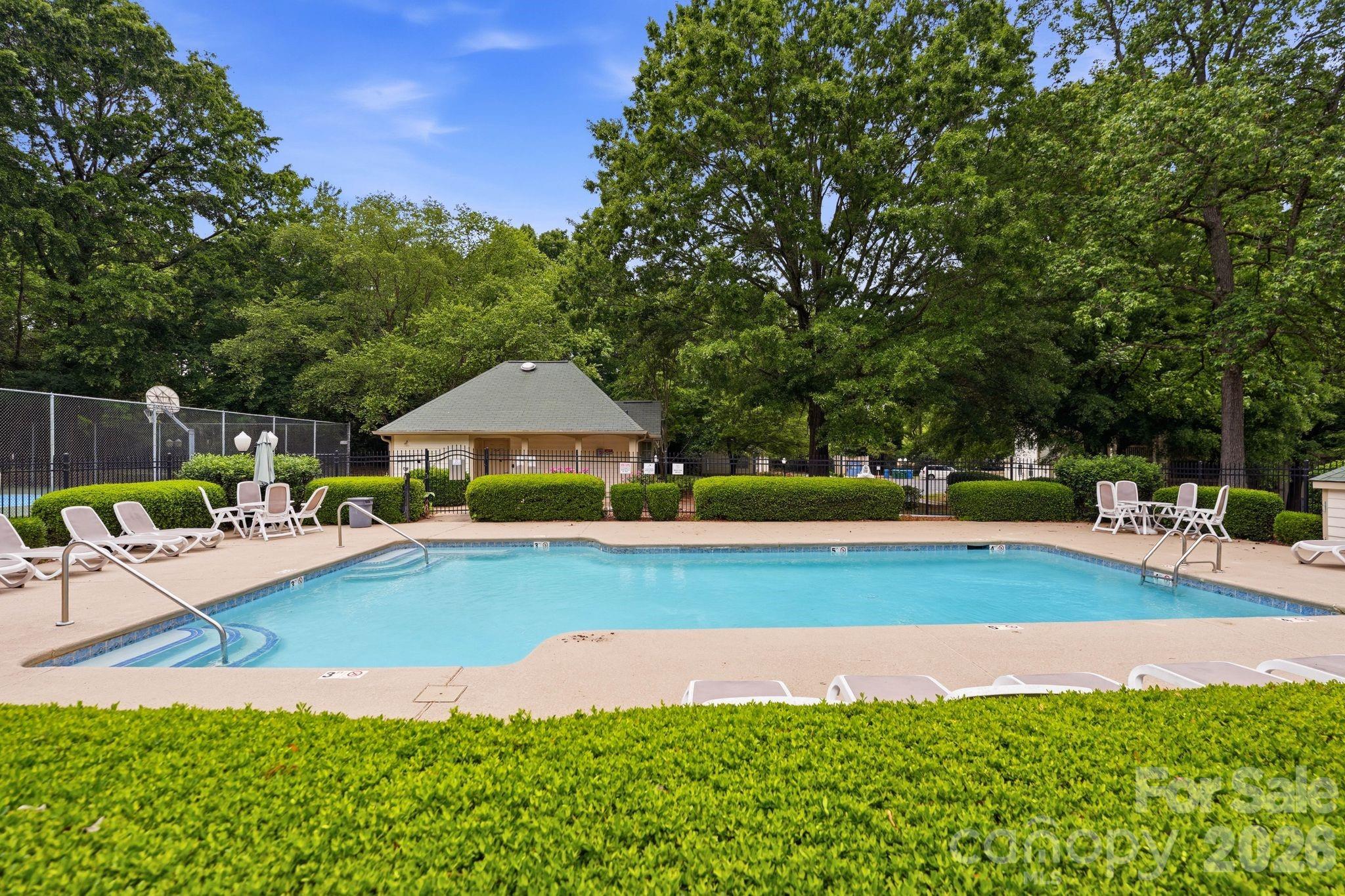 1042 Churchill Downs Court #F — Charlotte