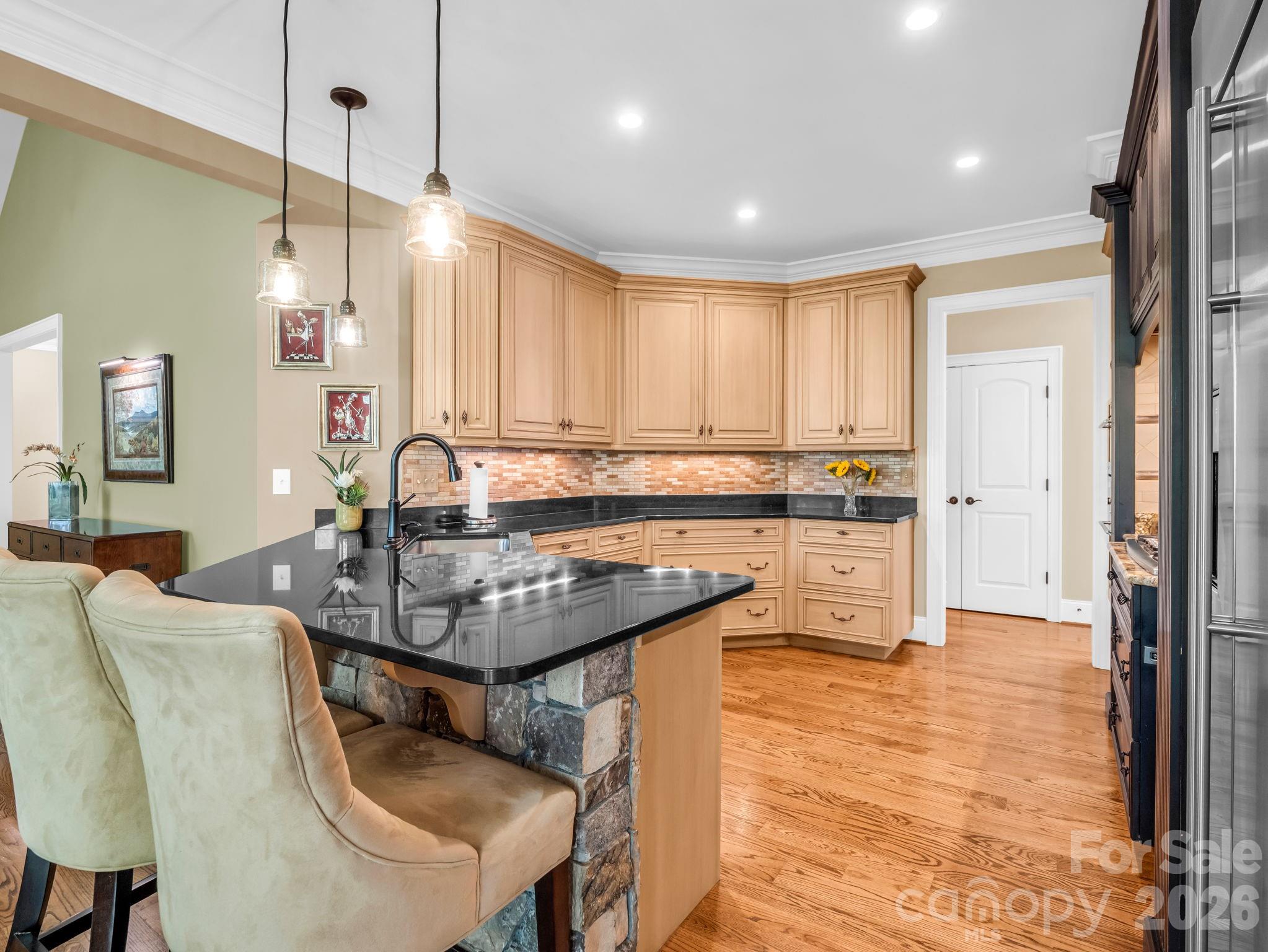 122 Founders Drive — Flat Rock