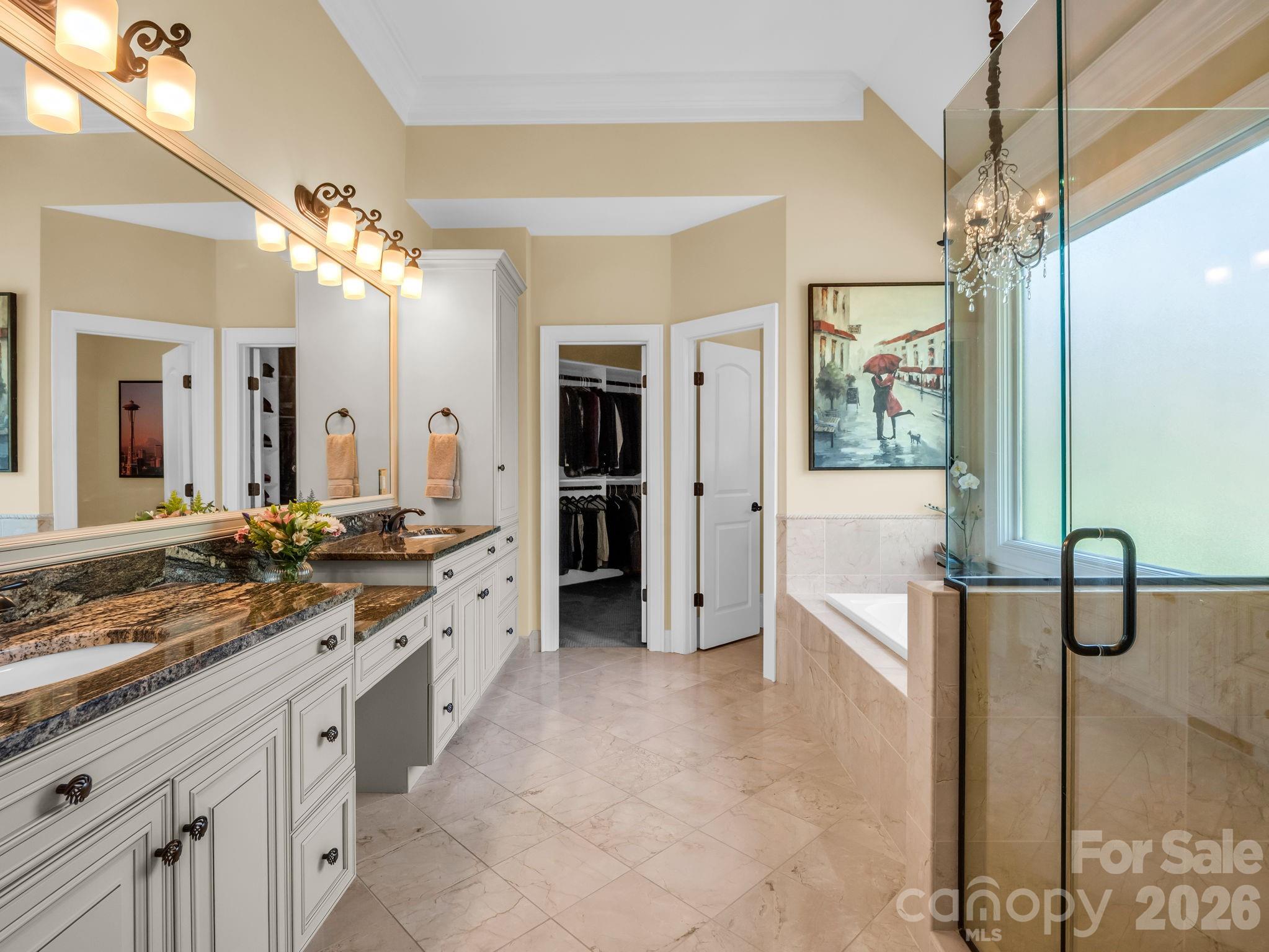 122 Founders Drive — Flat Rock