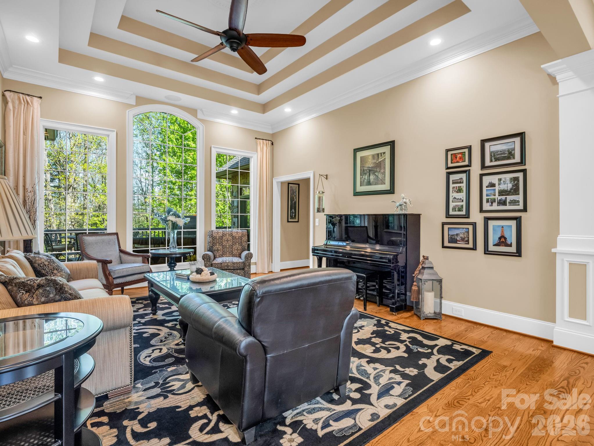 122 Founders Drive — Flat Rock
