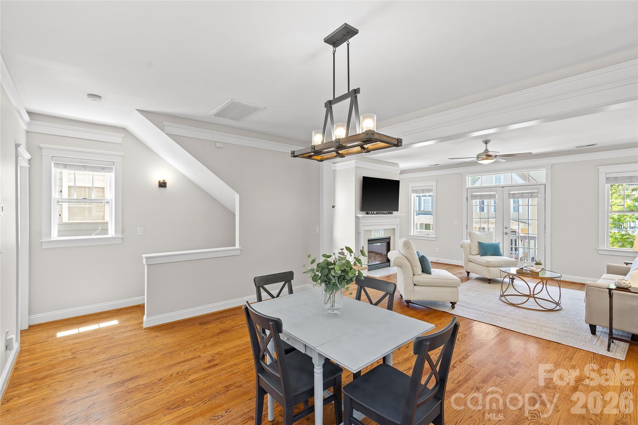 540 Dubois Court — Charlotte