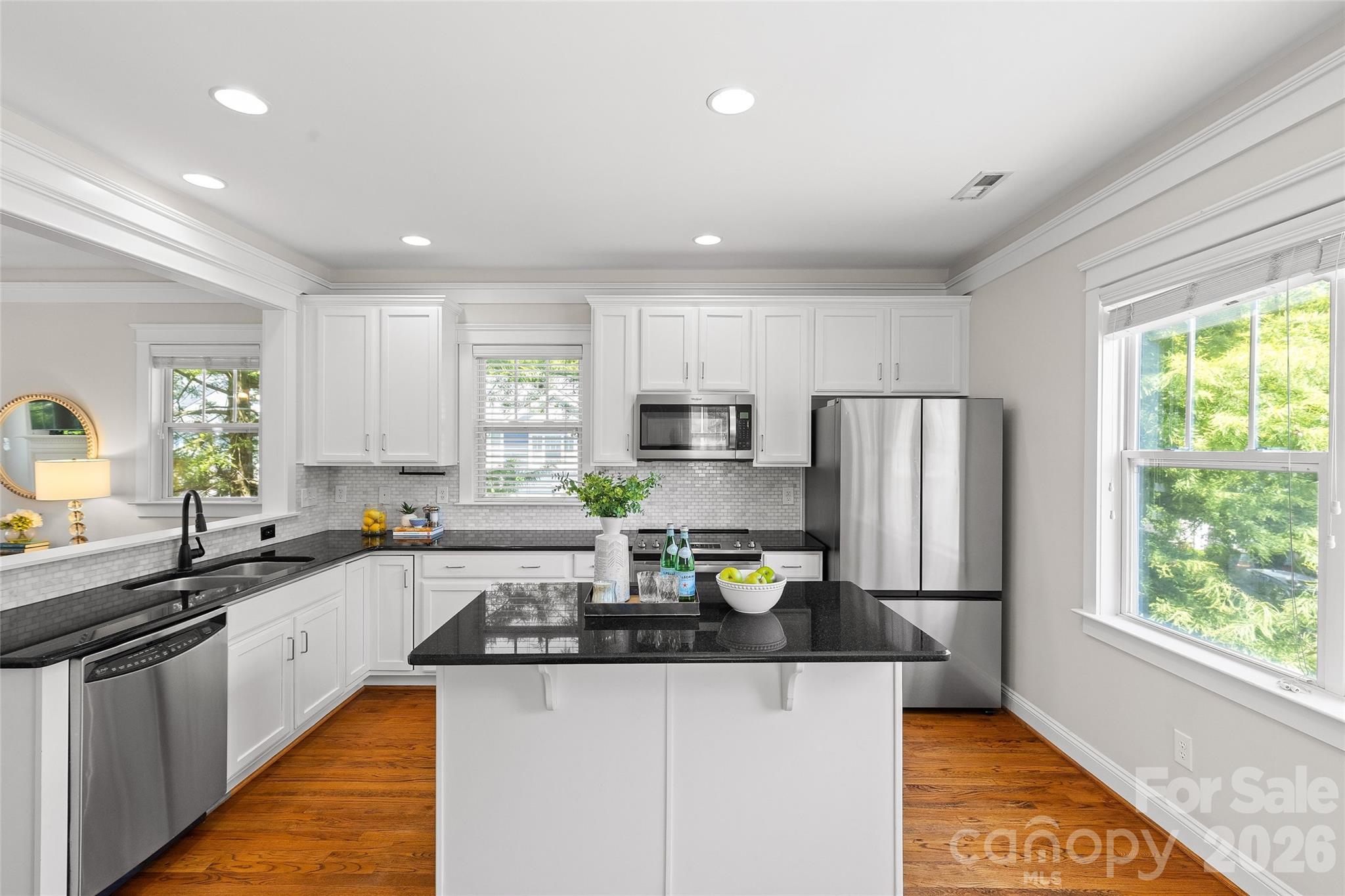 540 Dubois Court — Charlotte
