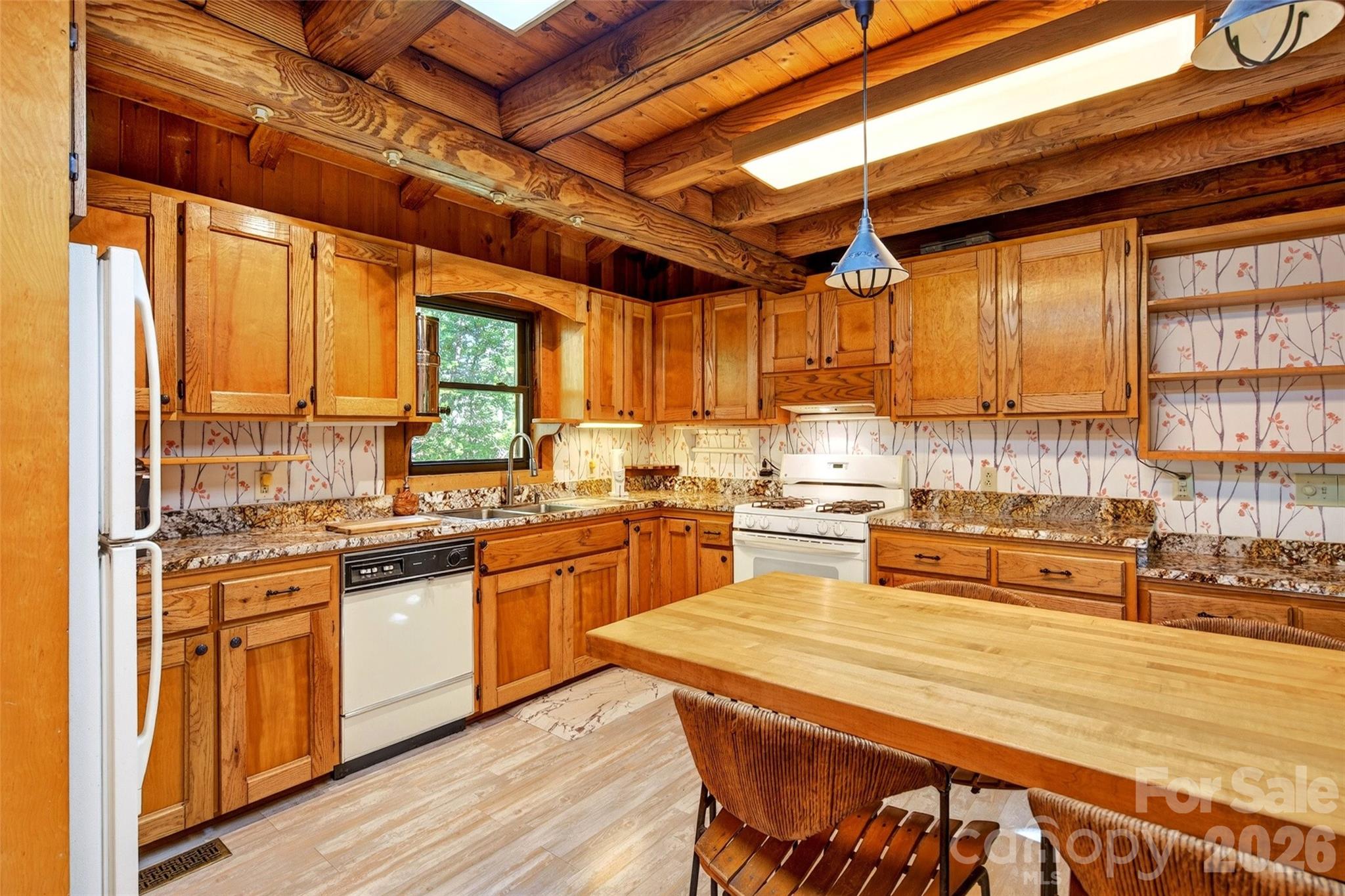 221 Hammer Hollow Drive — Marion