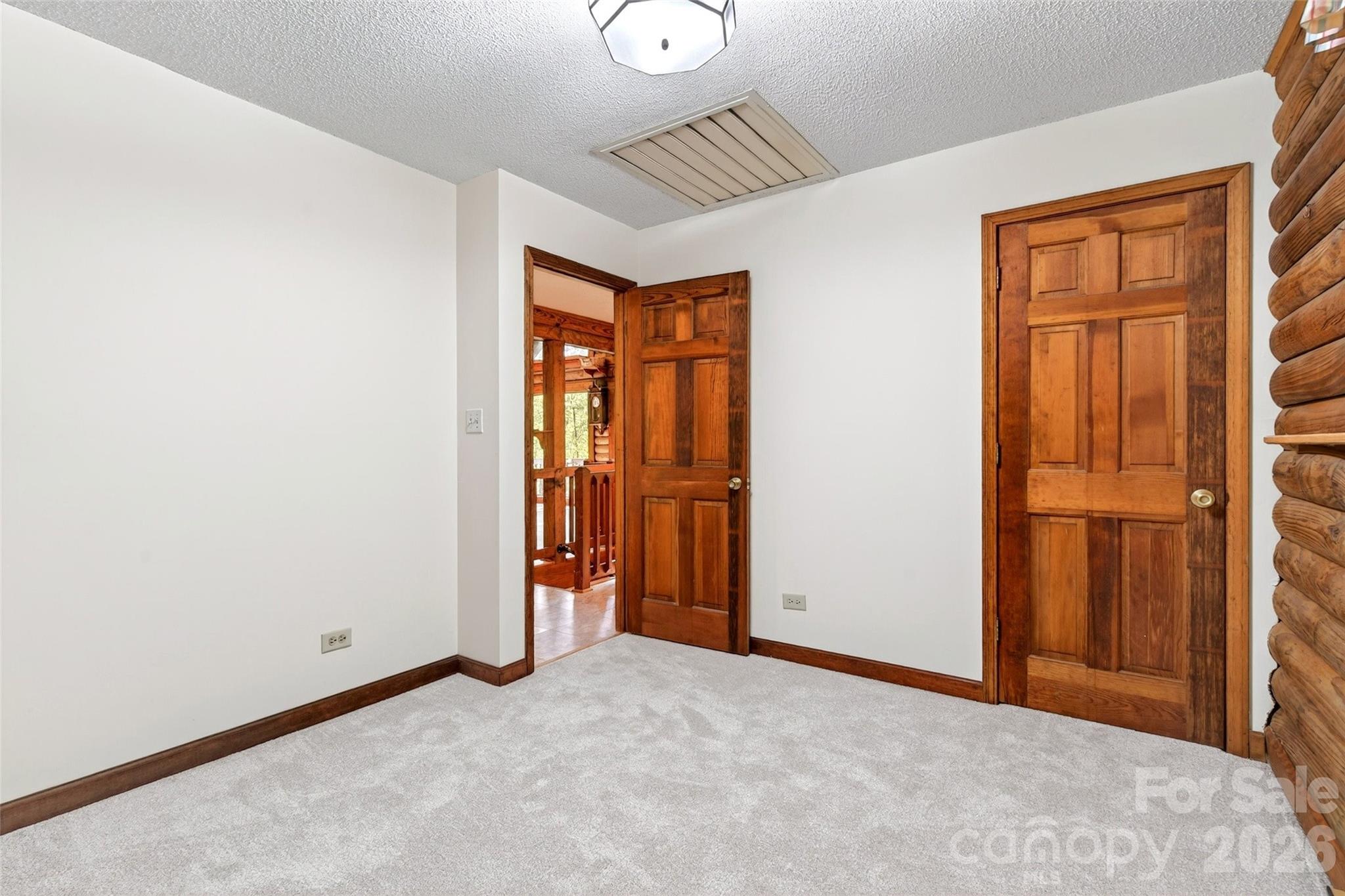 221 Hammer Hollow Drive — Marion