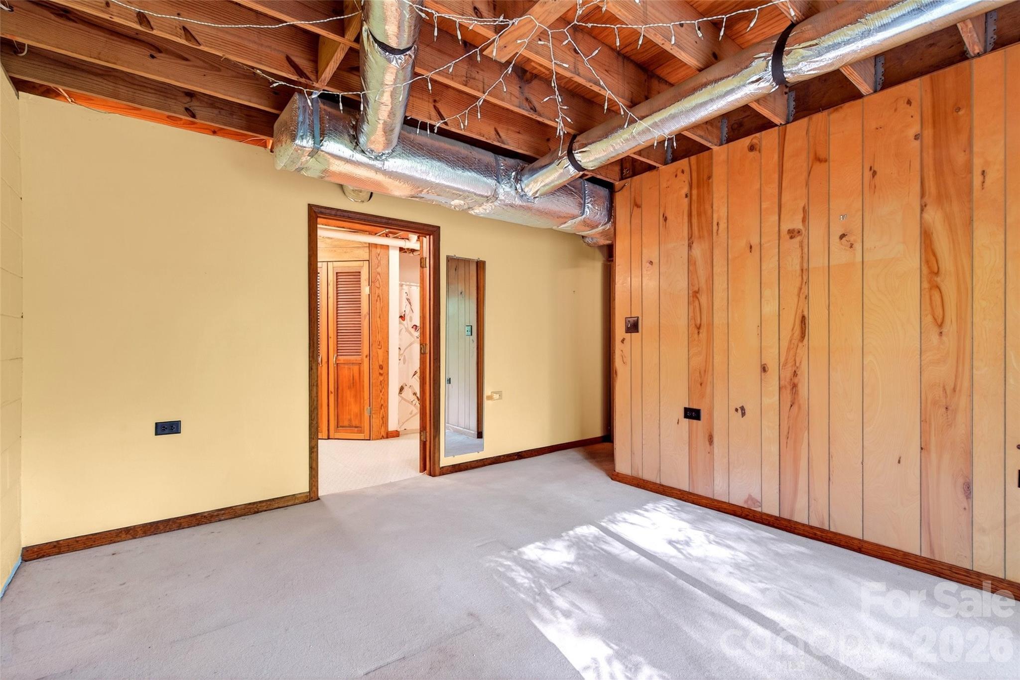221 Hammer Hollow Drive — Marion