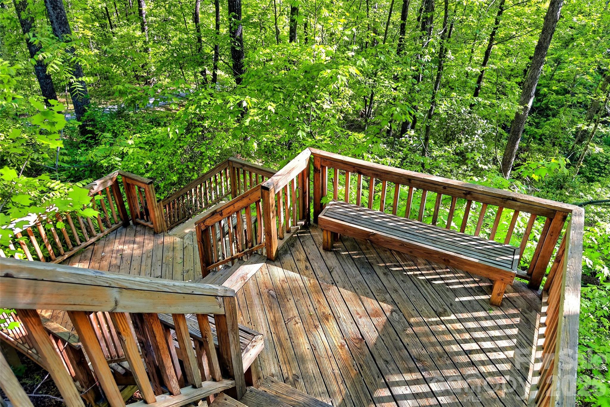 221 Hammer Hollow Drive — Marion